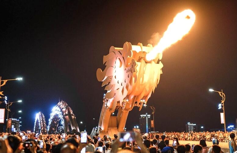 During the two holiday periods, tourism revenue in Da Nang reached 5.727 billion VND