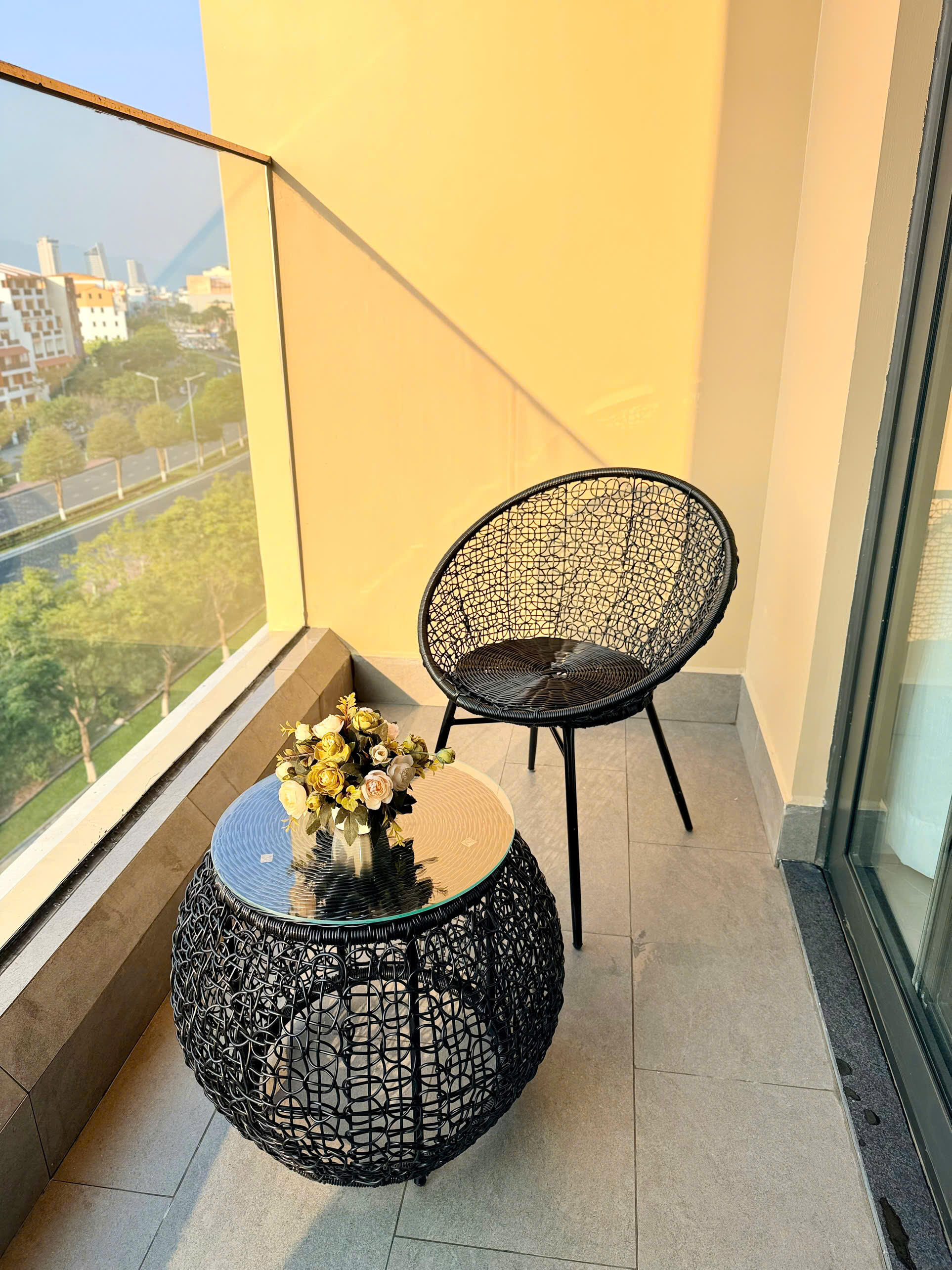 パノマ2｜スマートデザインのワンルーム・フル家具付き・シティビュー