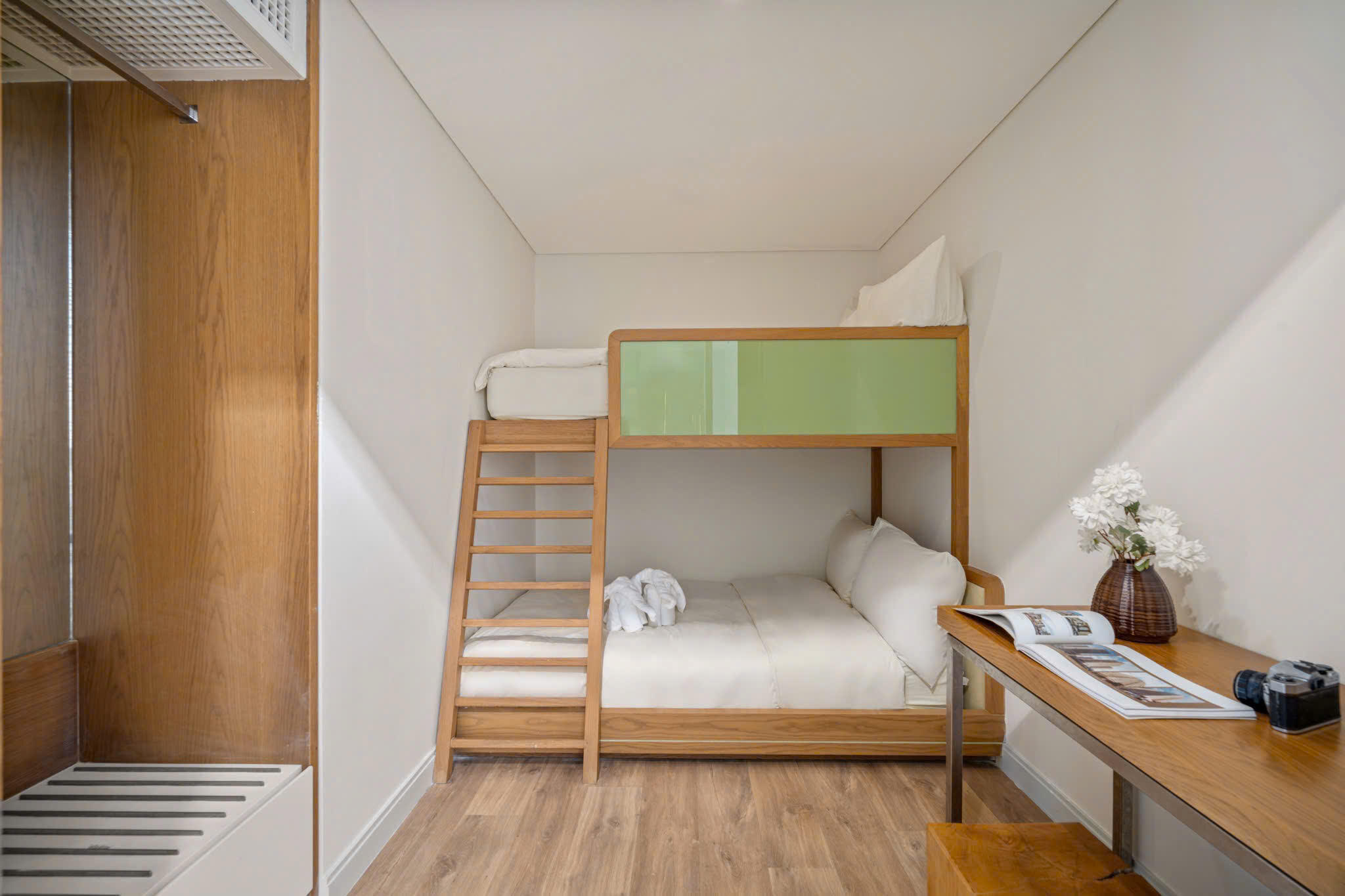 広々とした1ベッドルーム・ビーチフロントアパートメント | Fusion Suites Da Nang | ダイレクトオーシャンビュー