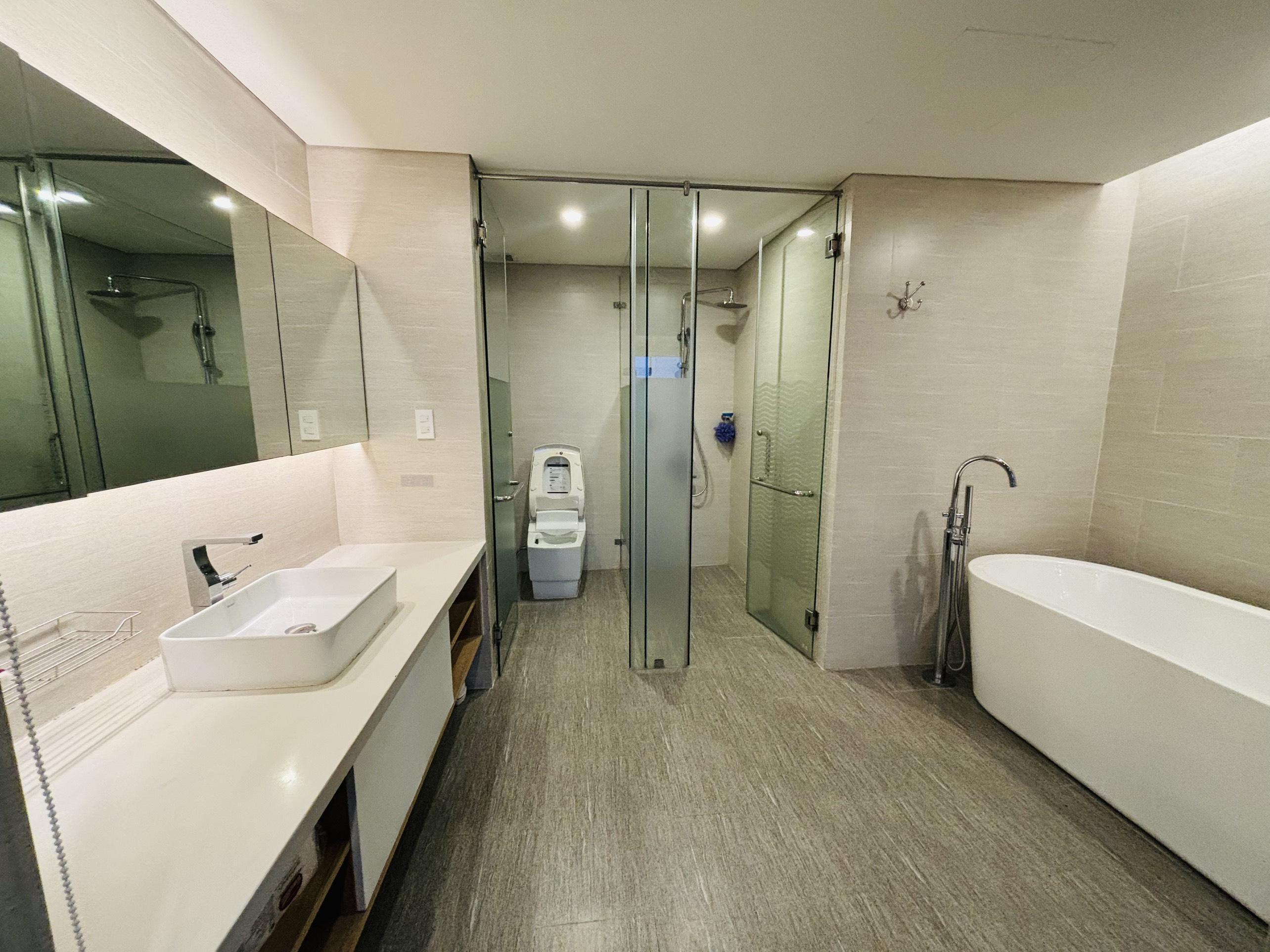 自然をテーマにした1ベッドルームアパートメント、ハン川ビュー付き - Fhome Zen Diamond Suites（ダナン）