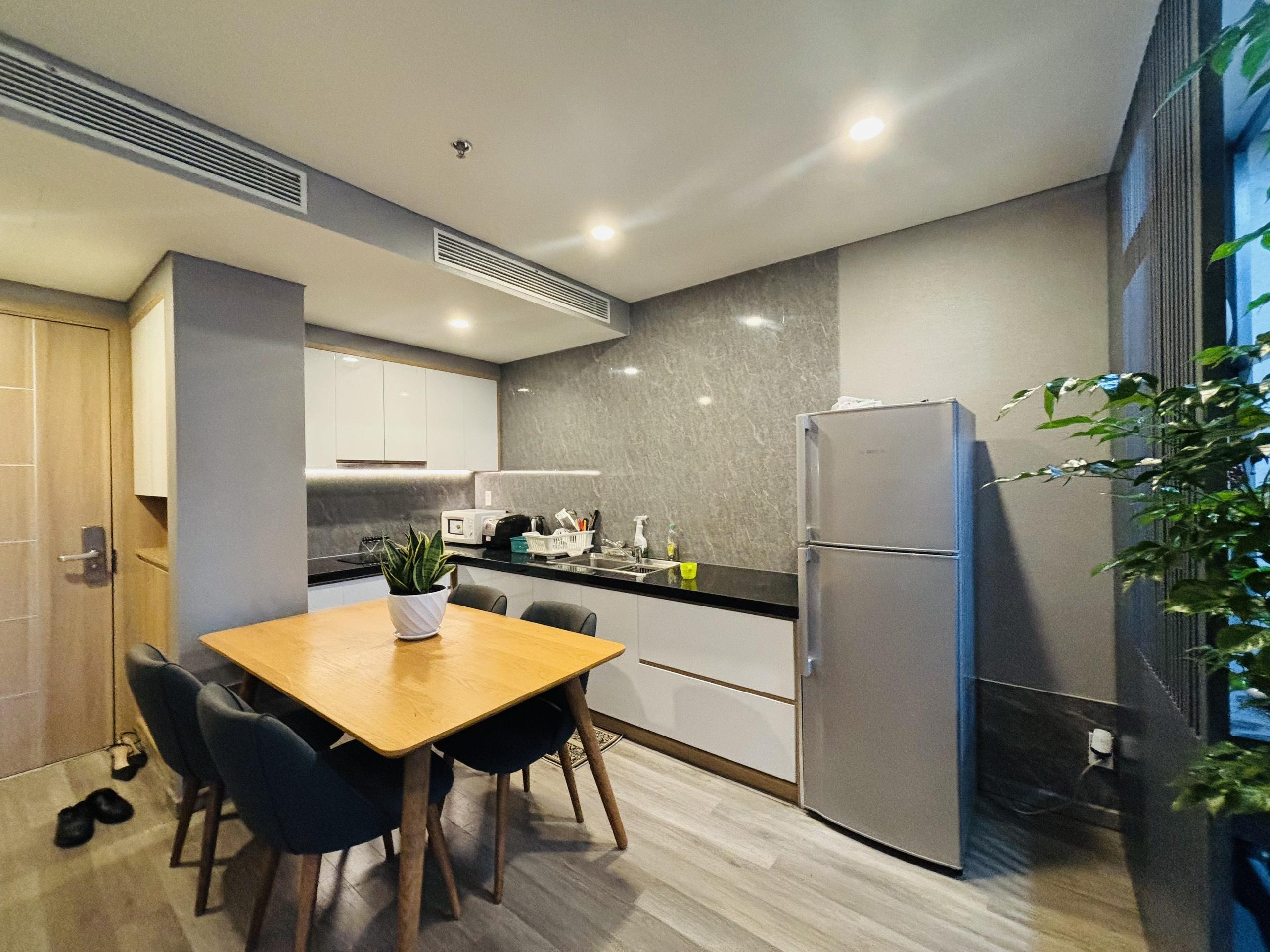 自然をテーマにした1ベッドルームアパートメント、ハン川ビュー付き - Fhome Zen Diamond Suites（ダナン）