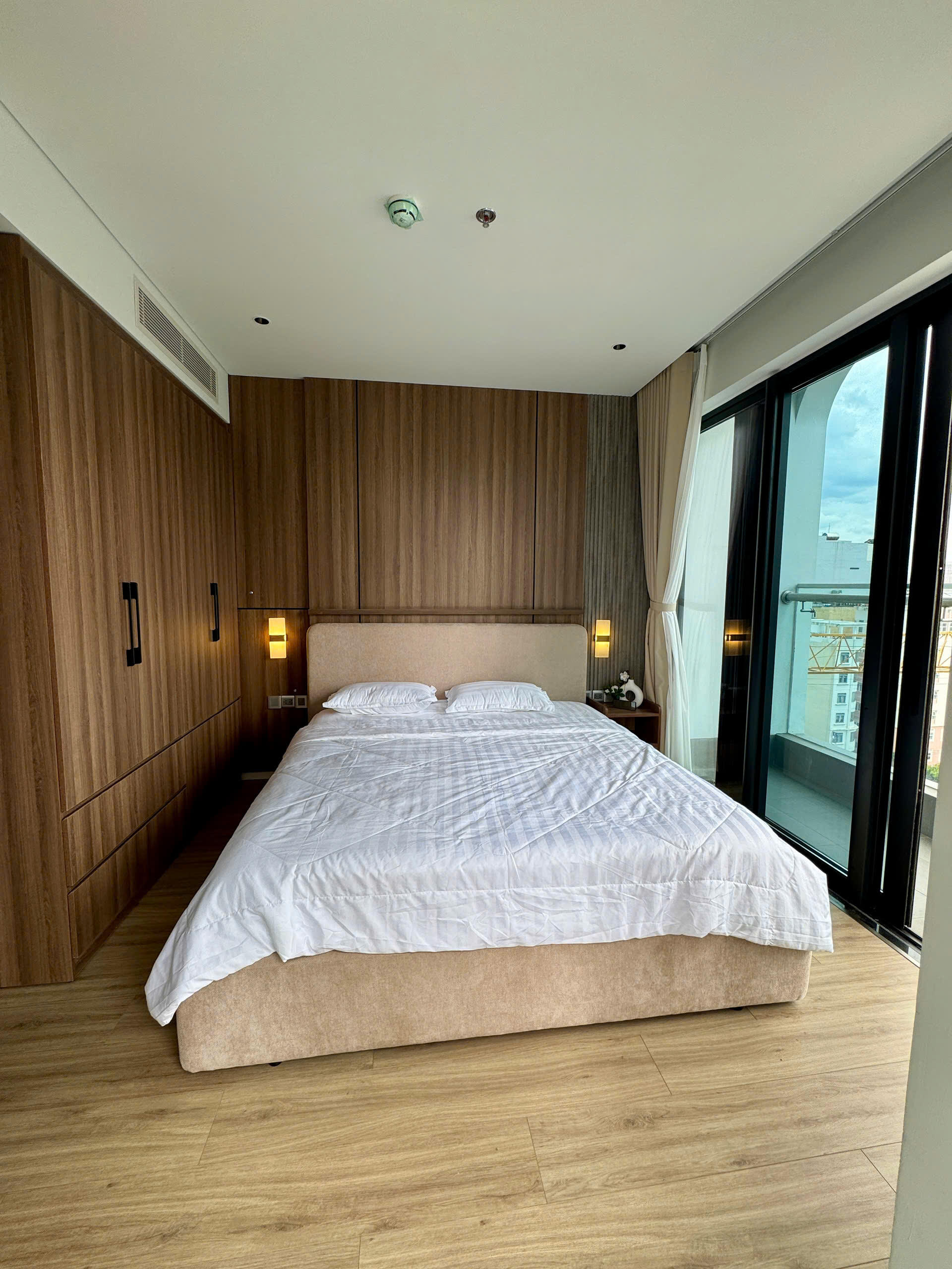 ダナン・タイムズスクエア FUTA Residence｜1ベッドルーム高級賃貸アパートメント｜シティビュー＆心地よい海風