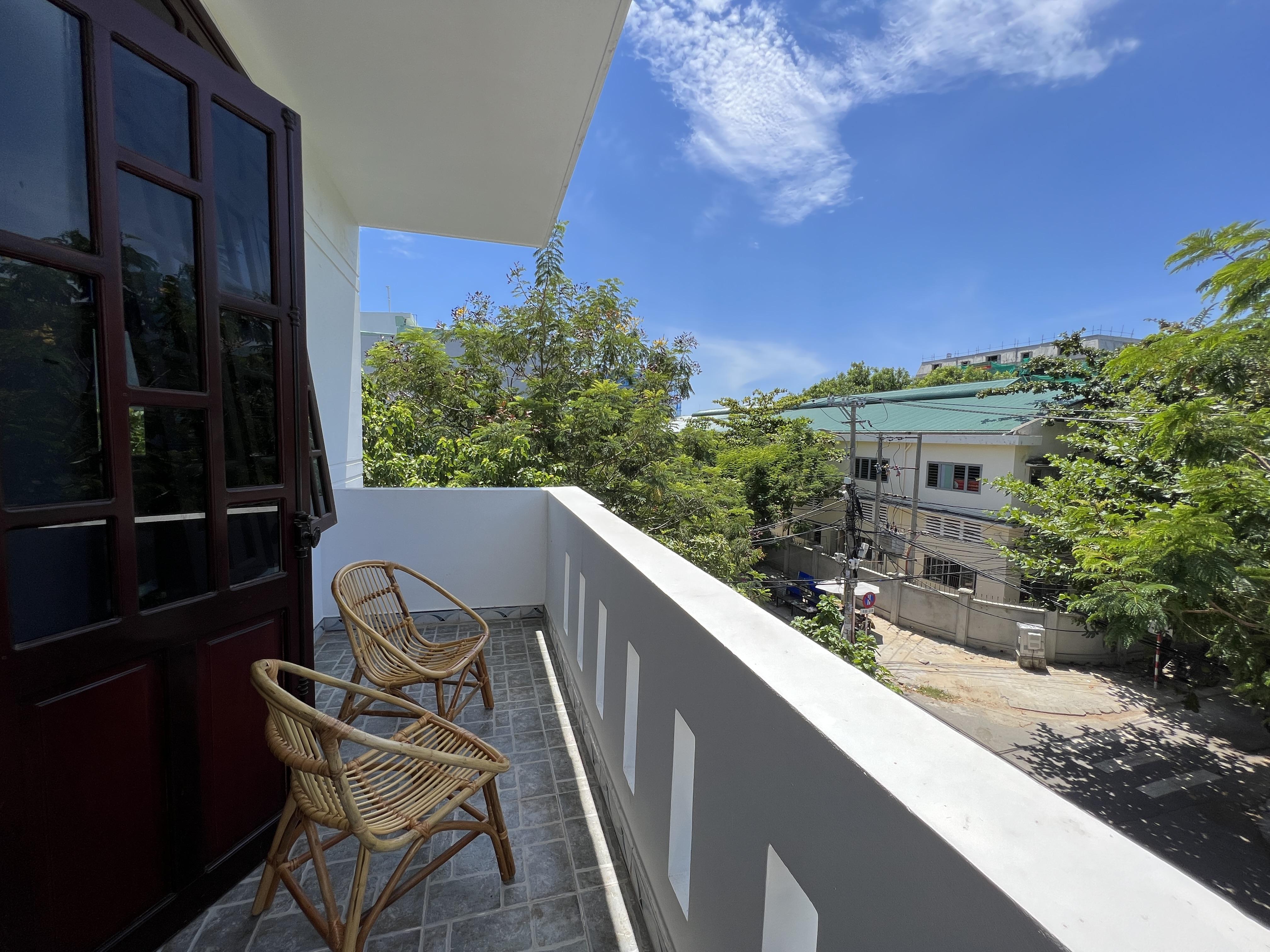 Qi Homestay、ミーケー ビーチ近くのマンスリー レンタル