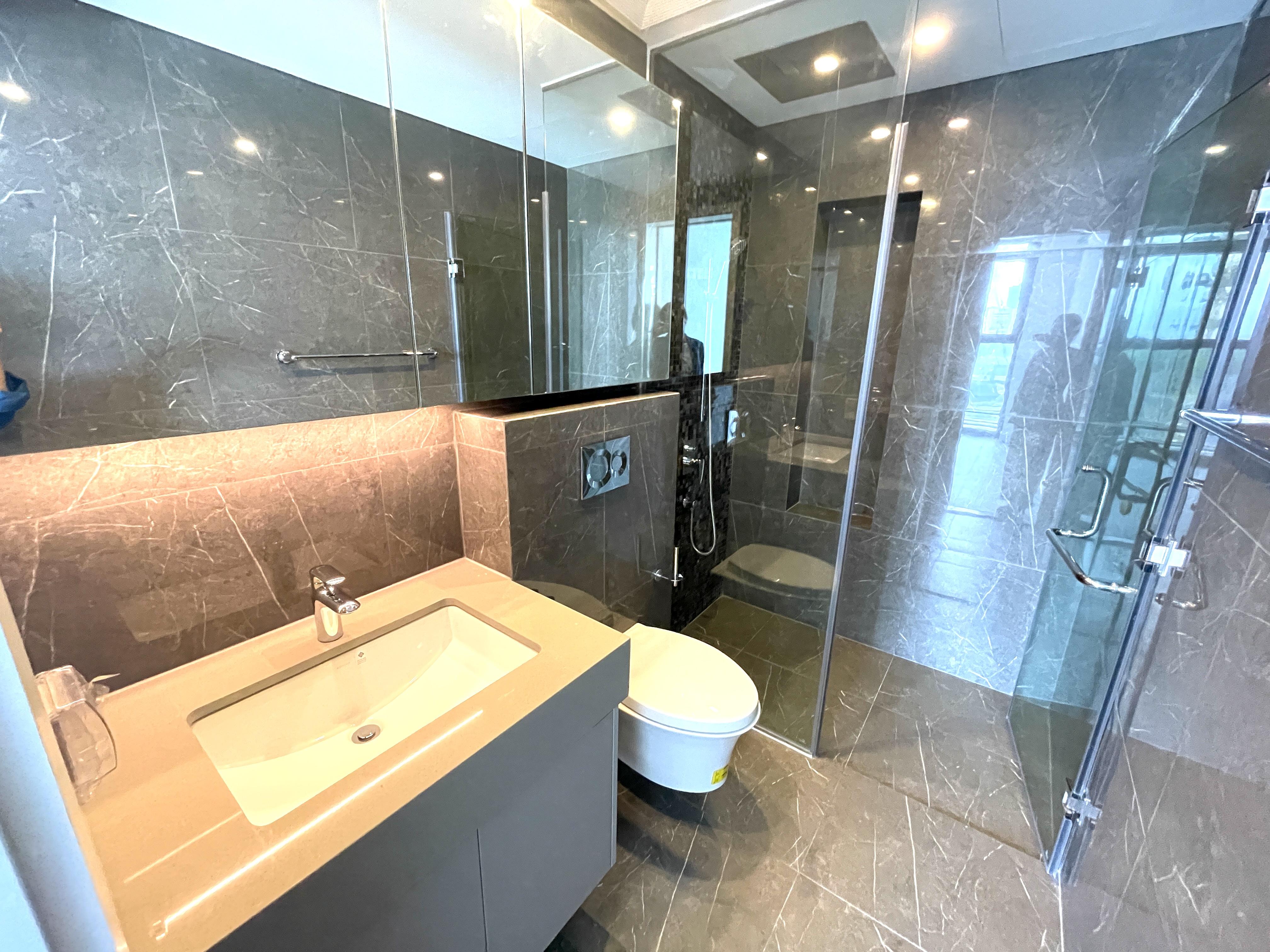 The Filmore Da Nang ハン川の景色を眺めるリバービューコンドミニアム、2ベッドルーム