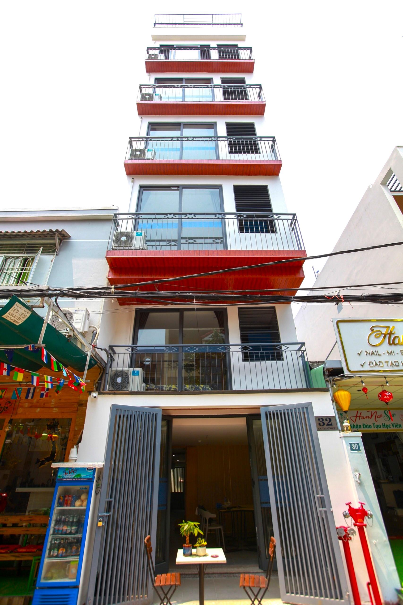 An Thuong 5 通りにあるアパートの６階建ての販売