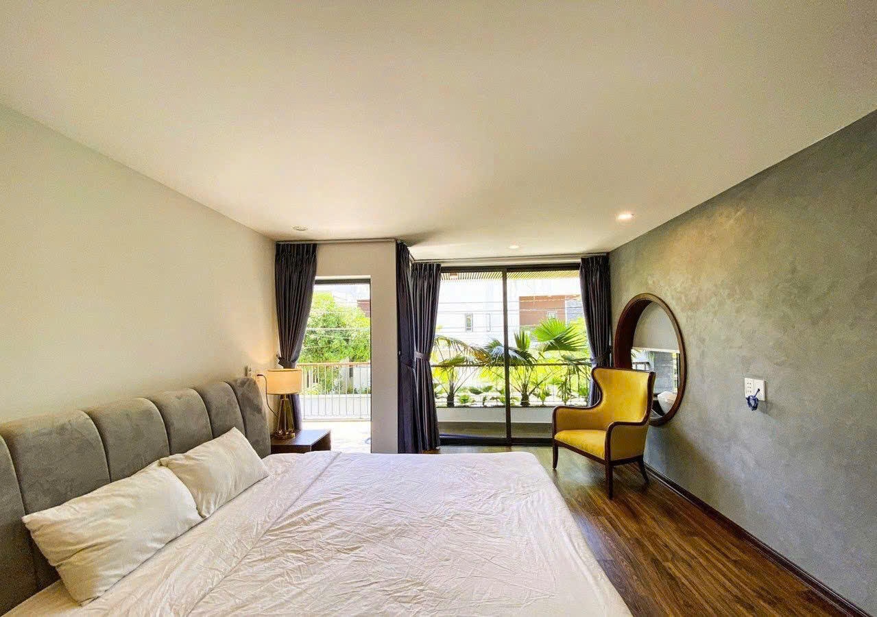 ダナン、ナム・ベト・アの高級ヴィラ（5ベッドルーム）