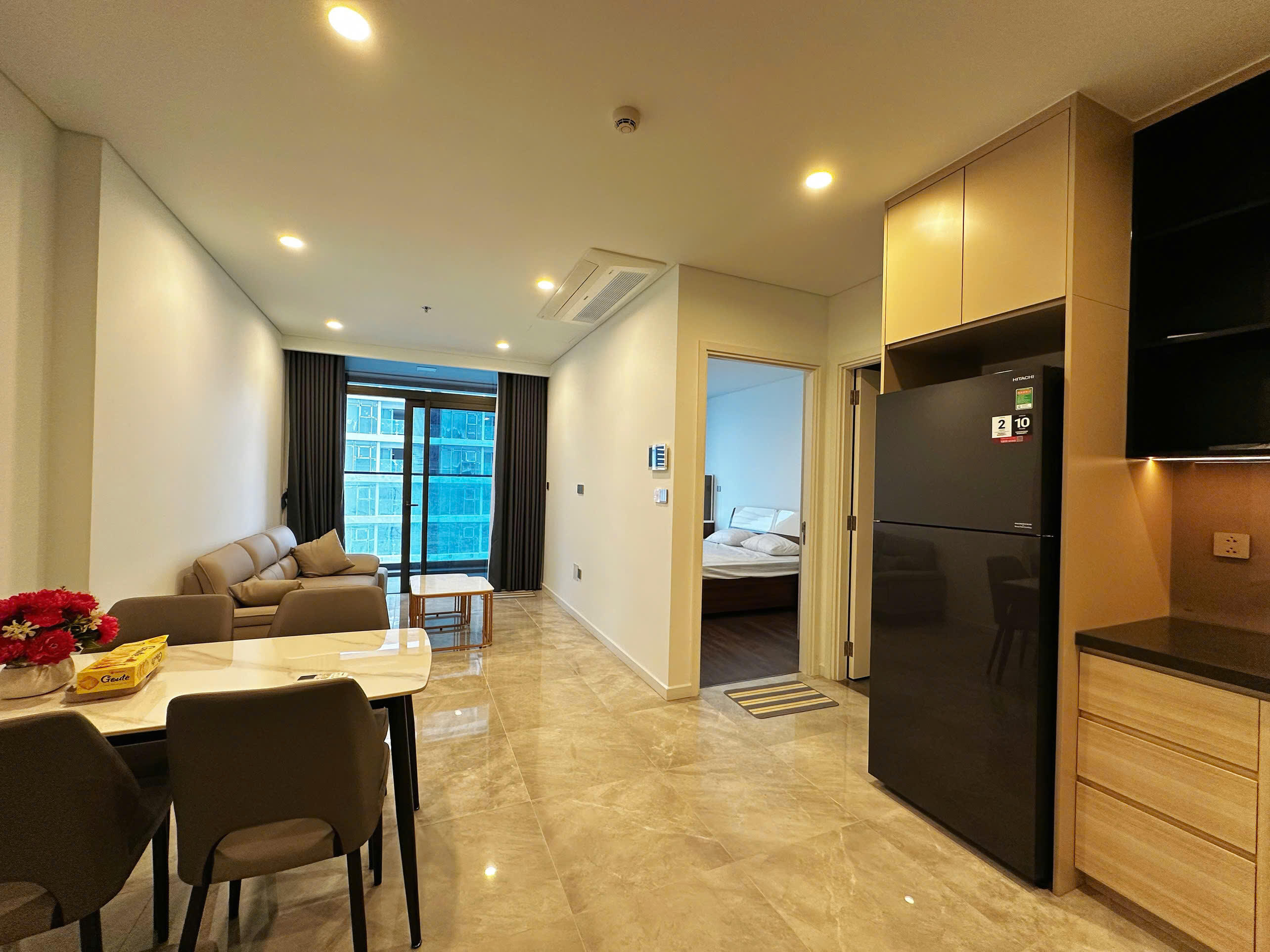 Luxury 1-bedroom apartment for rent at The Filmore - a quiet and modern residence