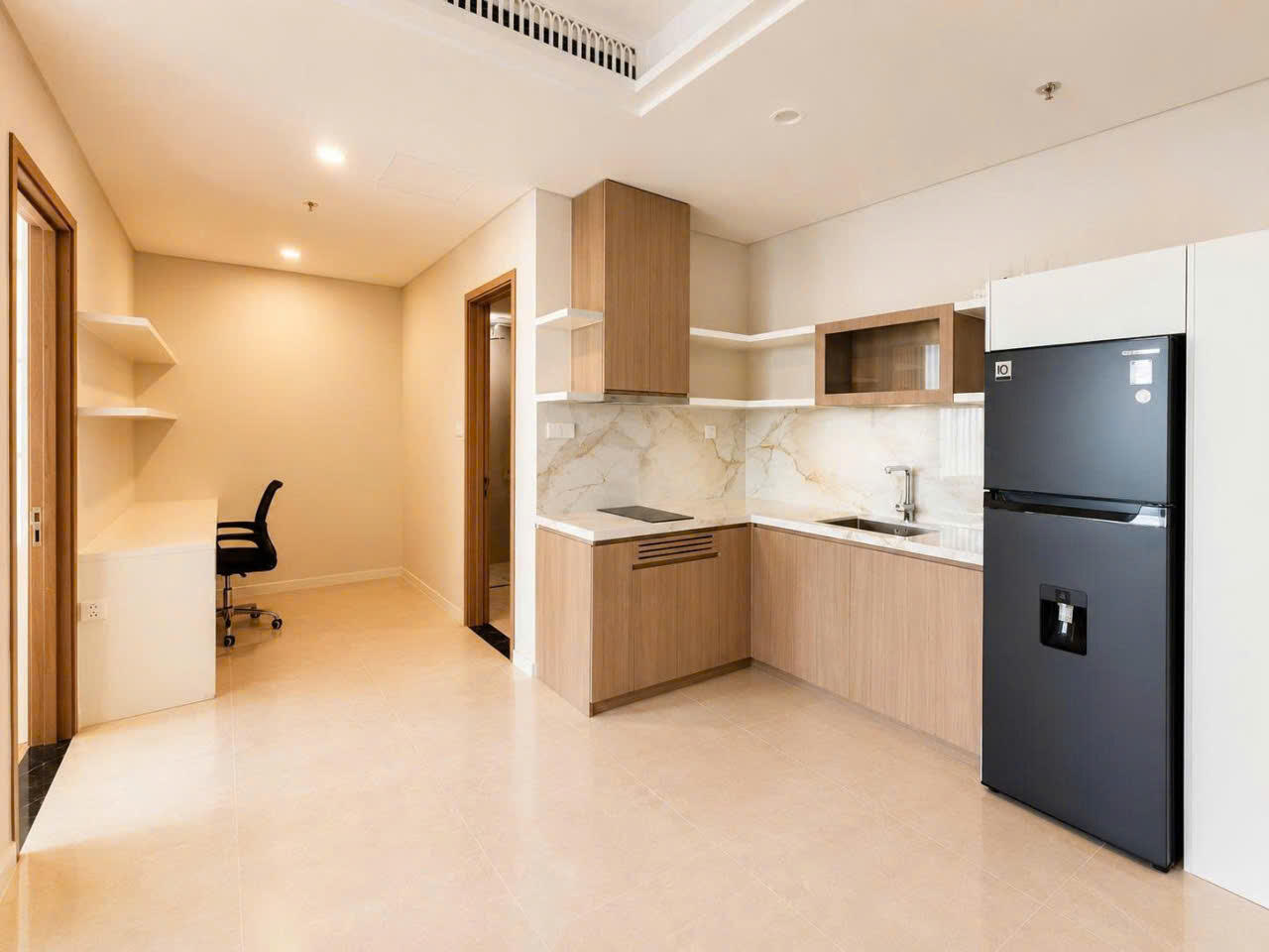 1-Bedroom Apartment for Rent with Han River View at Panoma 1
