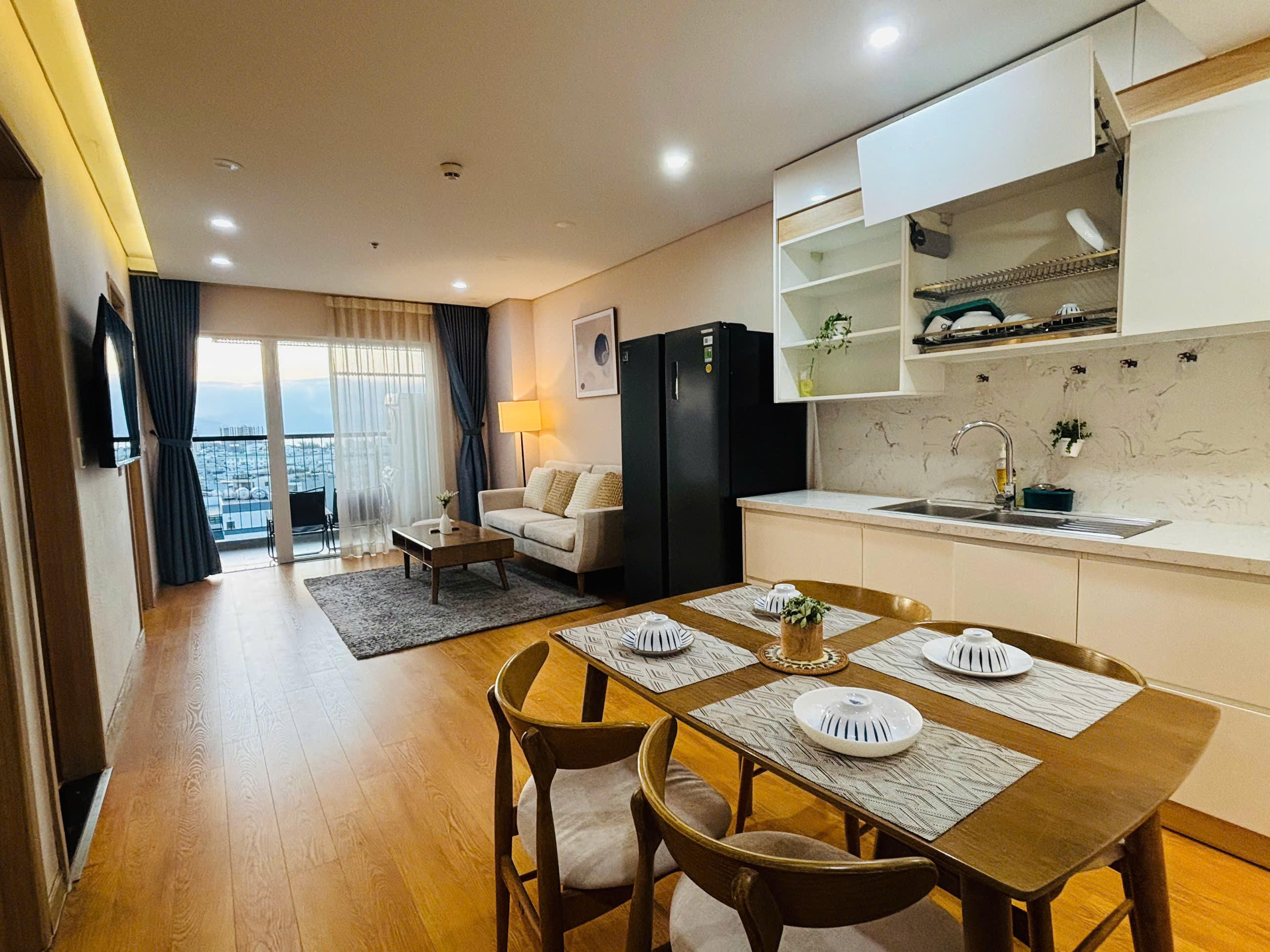 Comfortable 2-Bedroom Apartment for Rent at Fhome Block B, Da Nang | Han River and mountain View