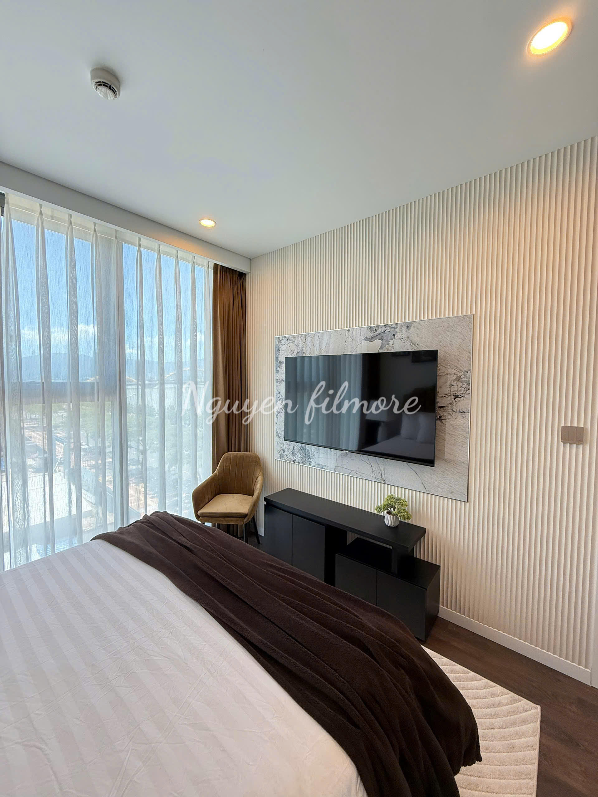 Direct Han River view | Luxury 2-Bedroom Apartment for Rent at the Filmore Da Nang