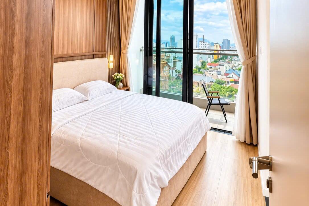 Spacious 1-Bedroom Seafront Apartment | Times Square Da Nang - FUTA Residence | Partial Sea View