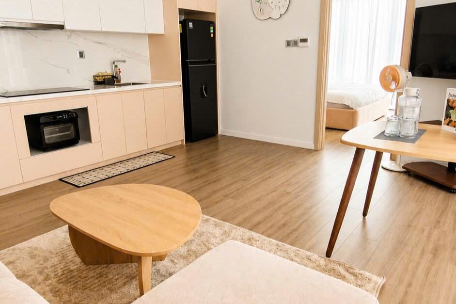 Spacious 1-Bedroom Seafront Apartment | Times Square Da Nang - FUTA Residence | Partial Sea View