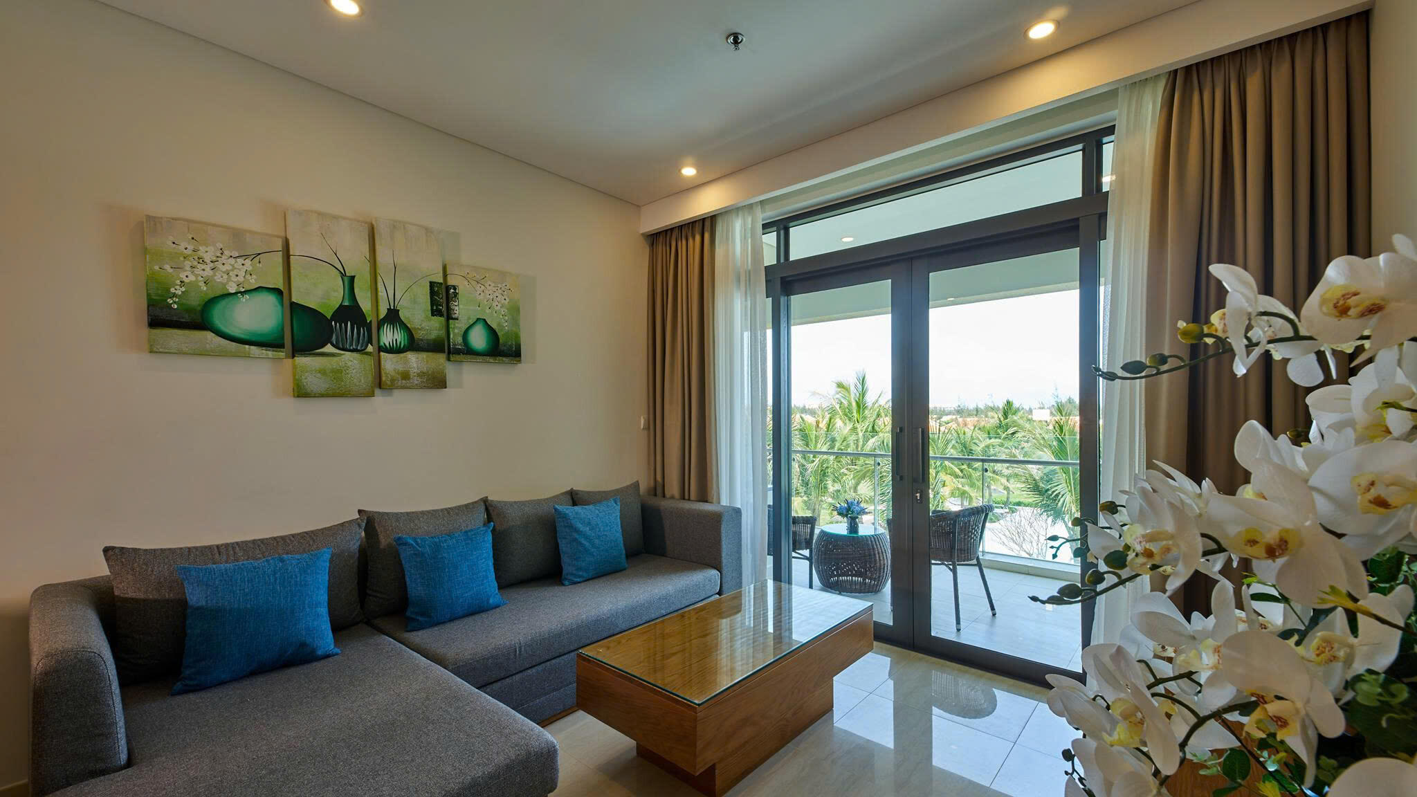2-Bedroom Garden View Apartment for Rent at The Ocean Suites Da Nang