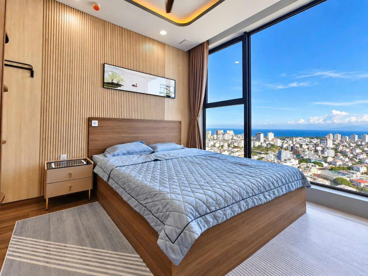 1-Bedroom Apartment with Ocean View & Workspace for Rent at Panoma Da Nang | High floor 