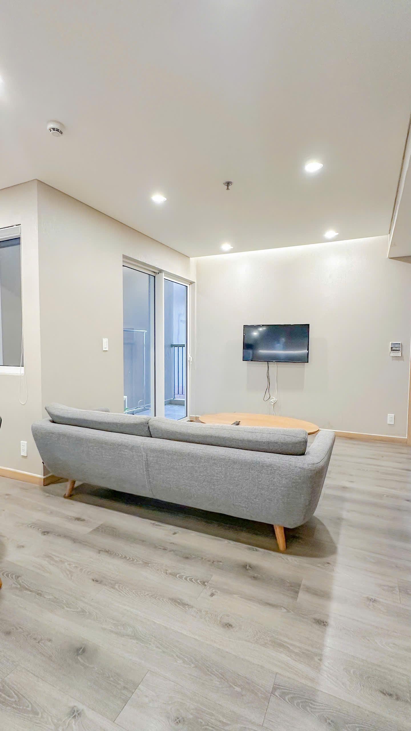 Spacious 1-Bedroom Apartment for Rent at Fhome Zen Diamond Suites, Da Nang | Sea & Han River View