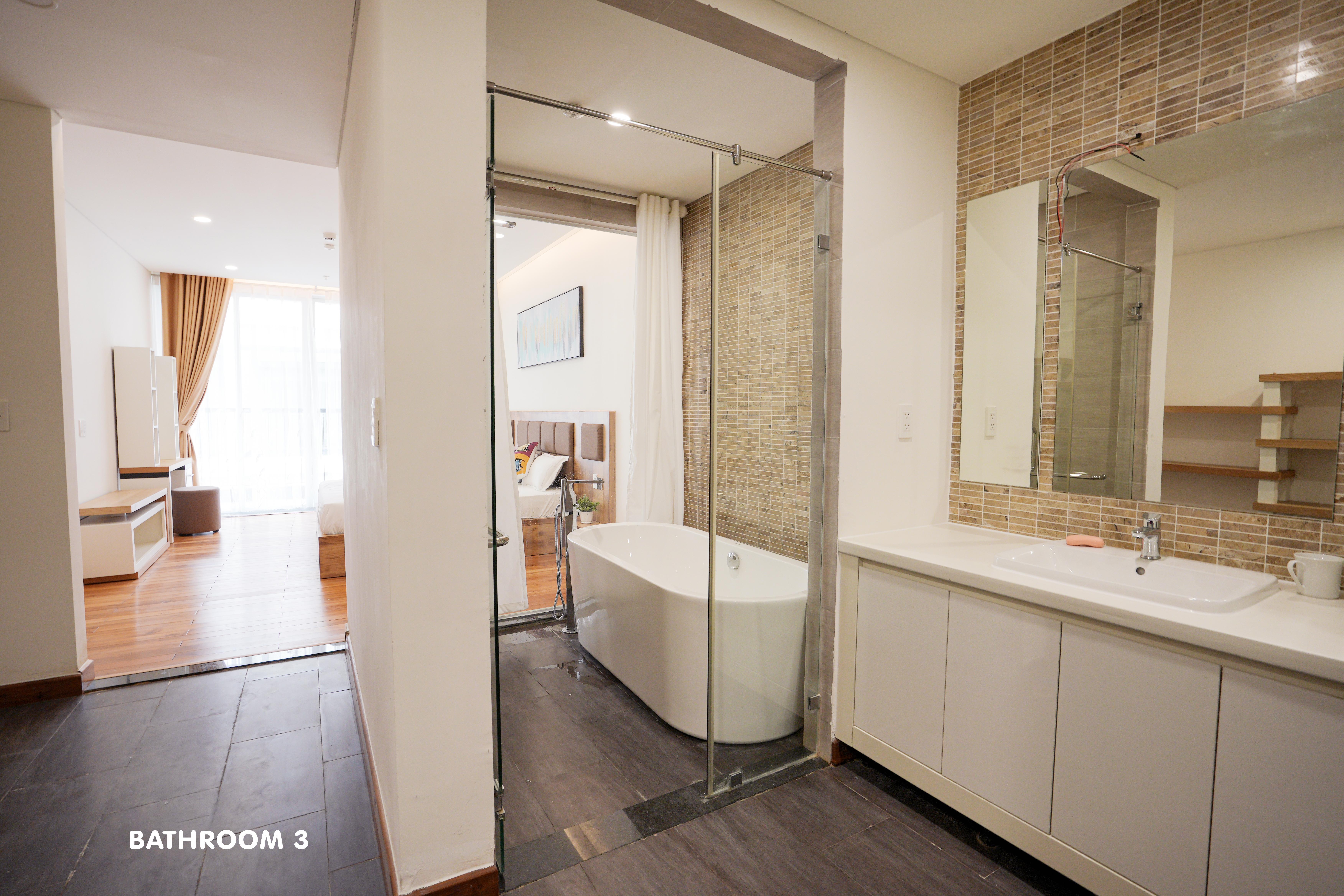 High-Floor 4-Bedroom Apartment for Rent at Fhome Zen Diamond Suites, Da Nang | Sea View