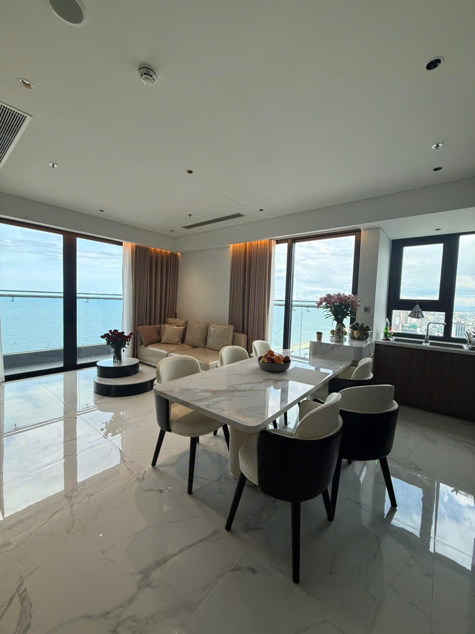 Luxury 2-Bedroom Apartment for Rent at Da Nang Times Square - FUTA Residence | Direct sea view