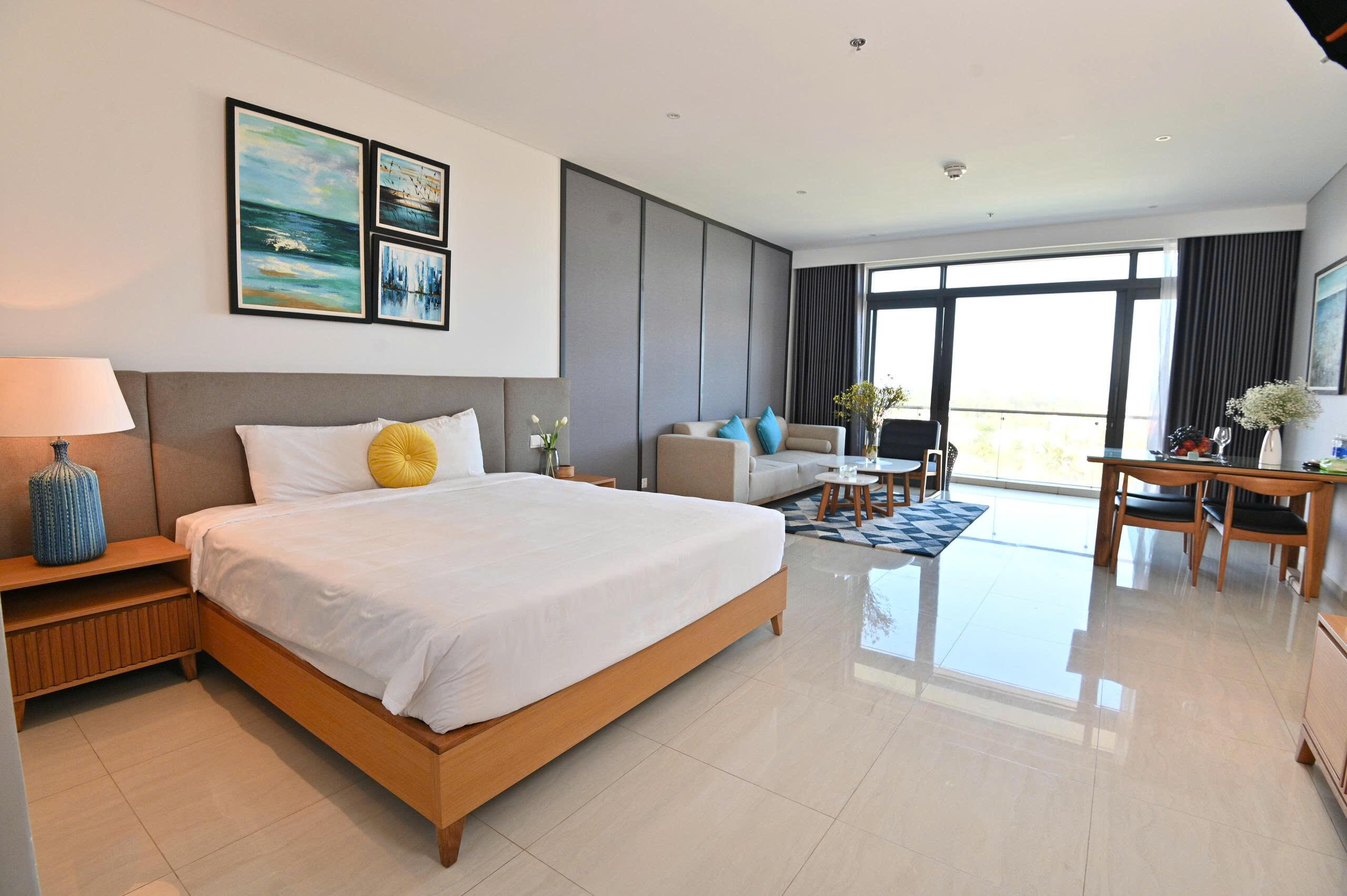 Studio Ocean View Apartment for Rent at The Ocean Suites Da Nang