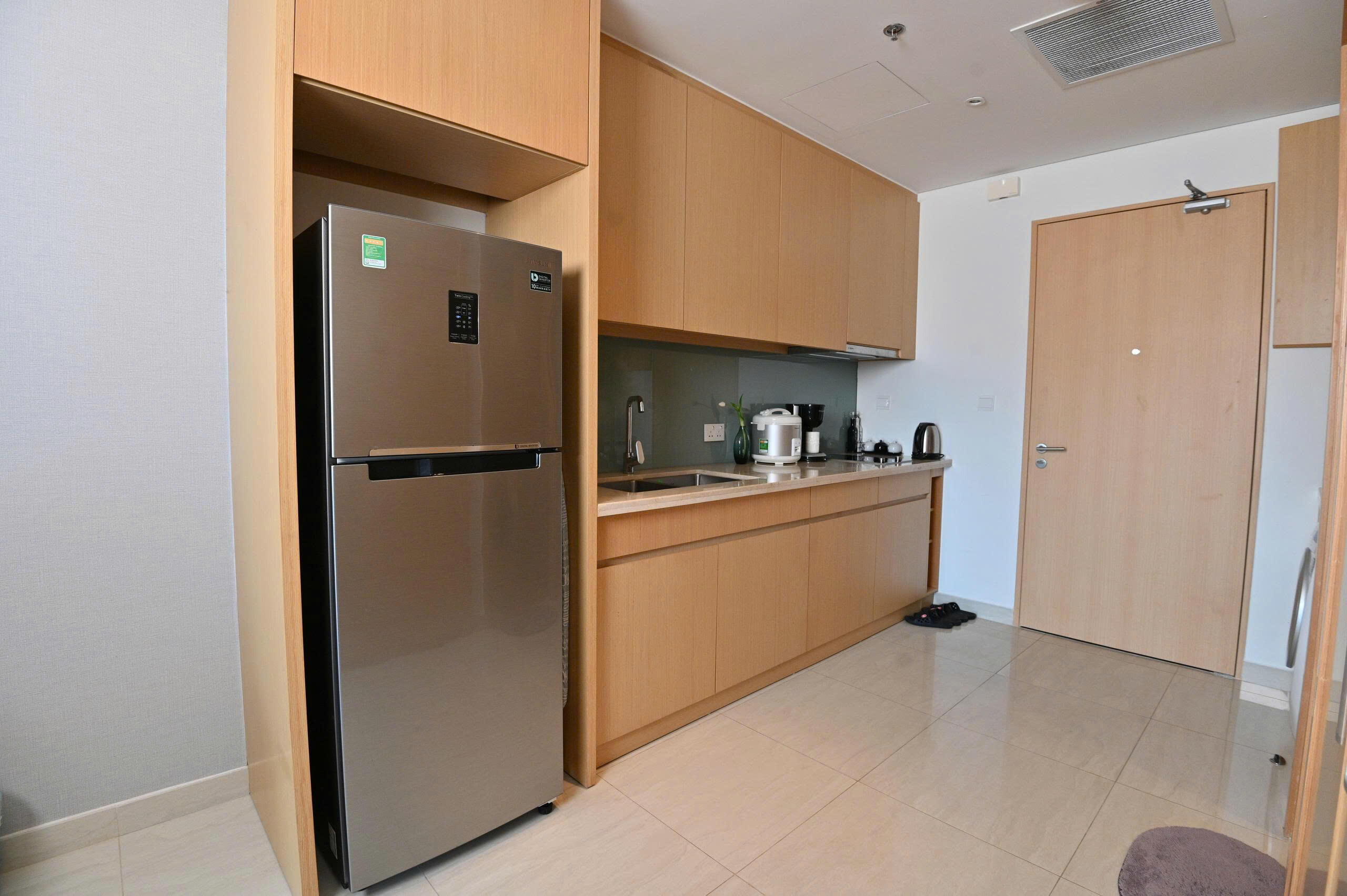Studio Ocean View Apartment for Rent at The Ocean Suites Da Nang