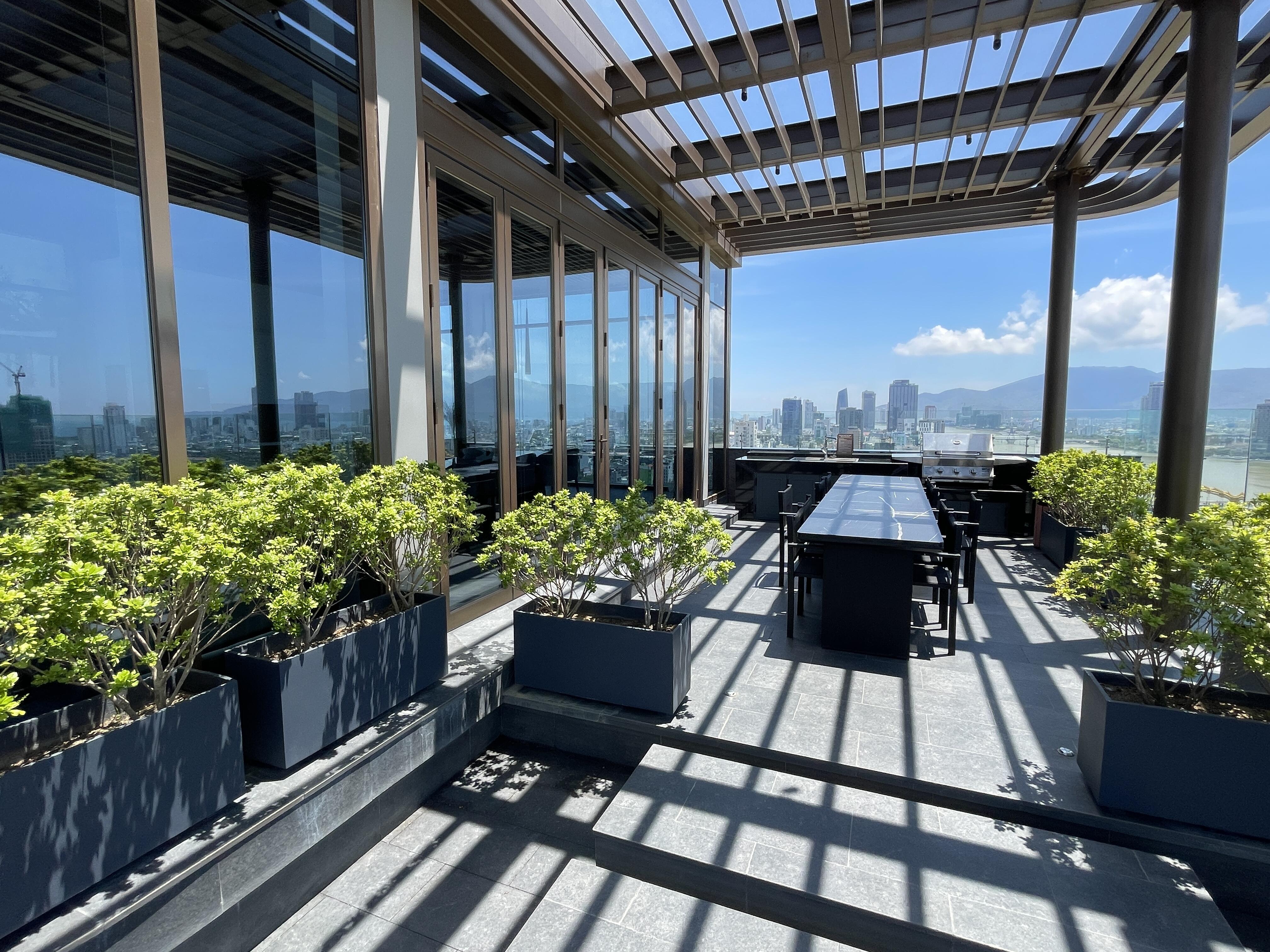 Luxury Duplex Penthouse at Filmore - 4 Bedrooms