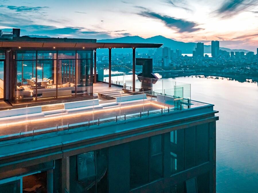 City and Han River View | Luxury 2-Bedroom Apartment for Rent at the Filmore Da Nang