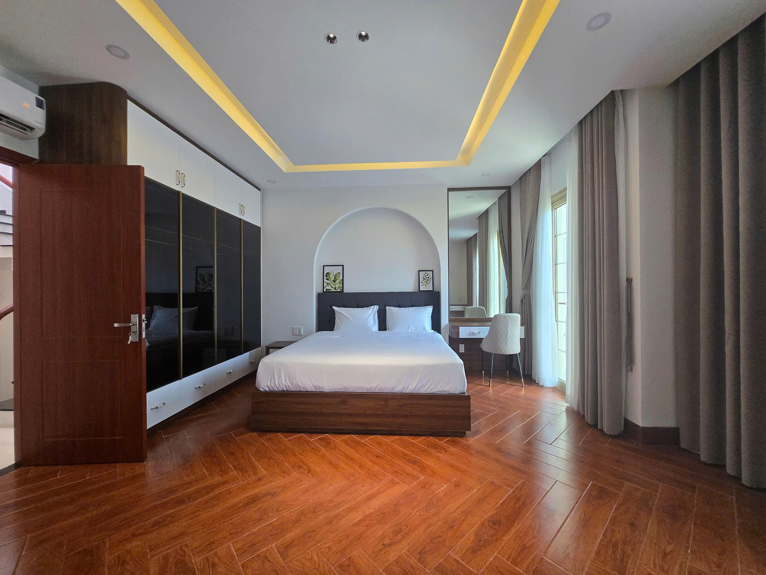 4-Bedroom Luxury Villa | Private Elevator & En-Suite Bedrooms