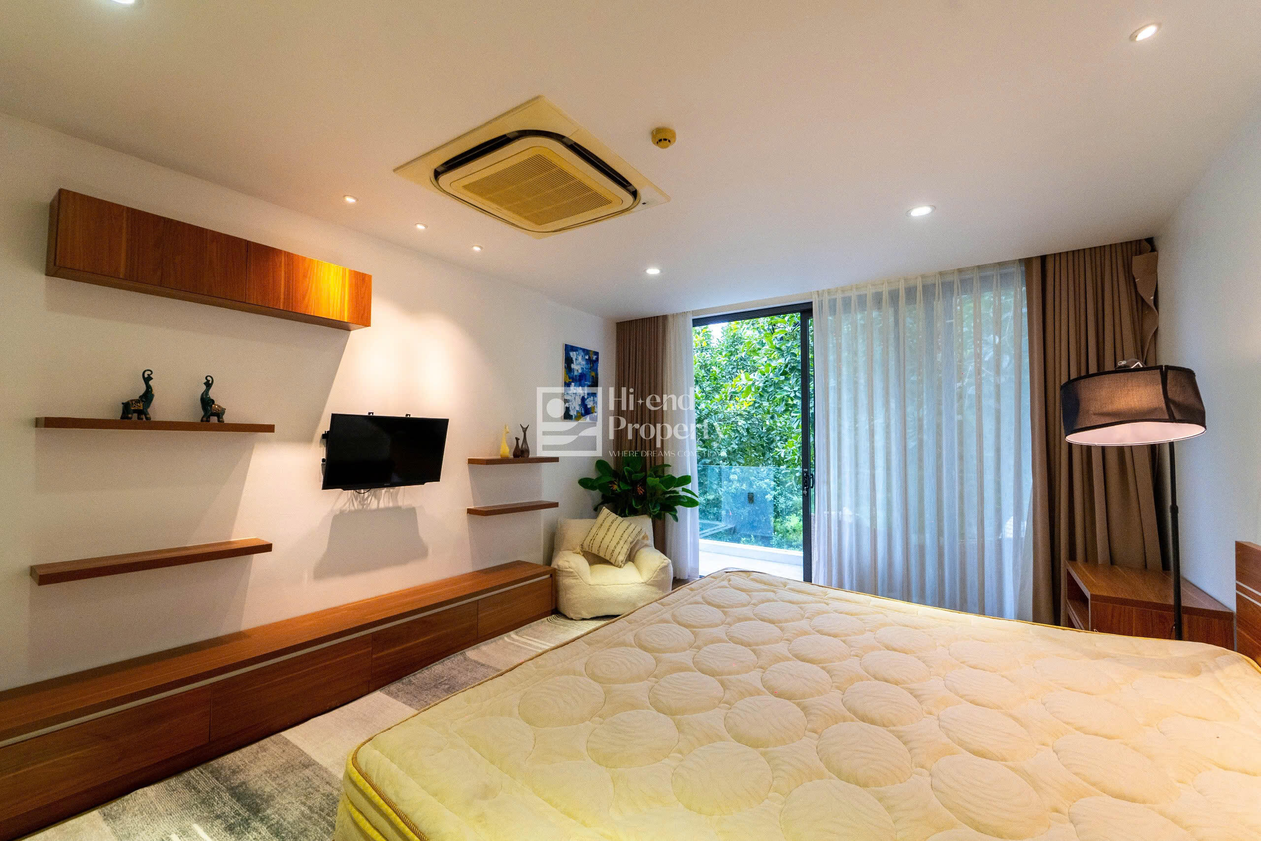 The Point Villa two-storey villas with private pools and stunning gardens.