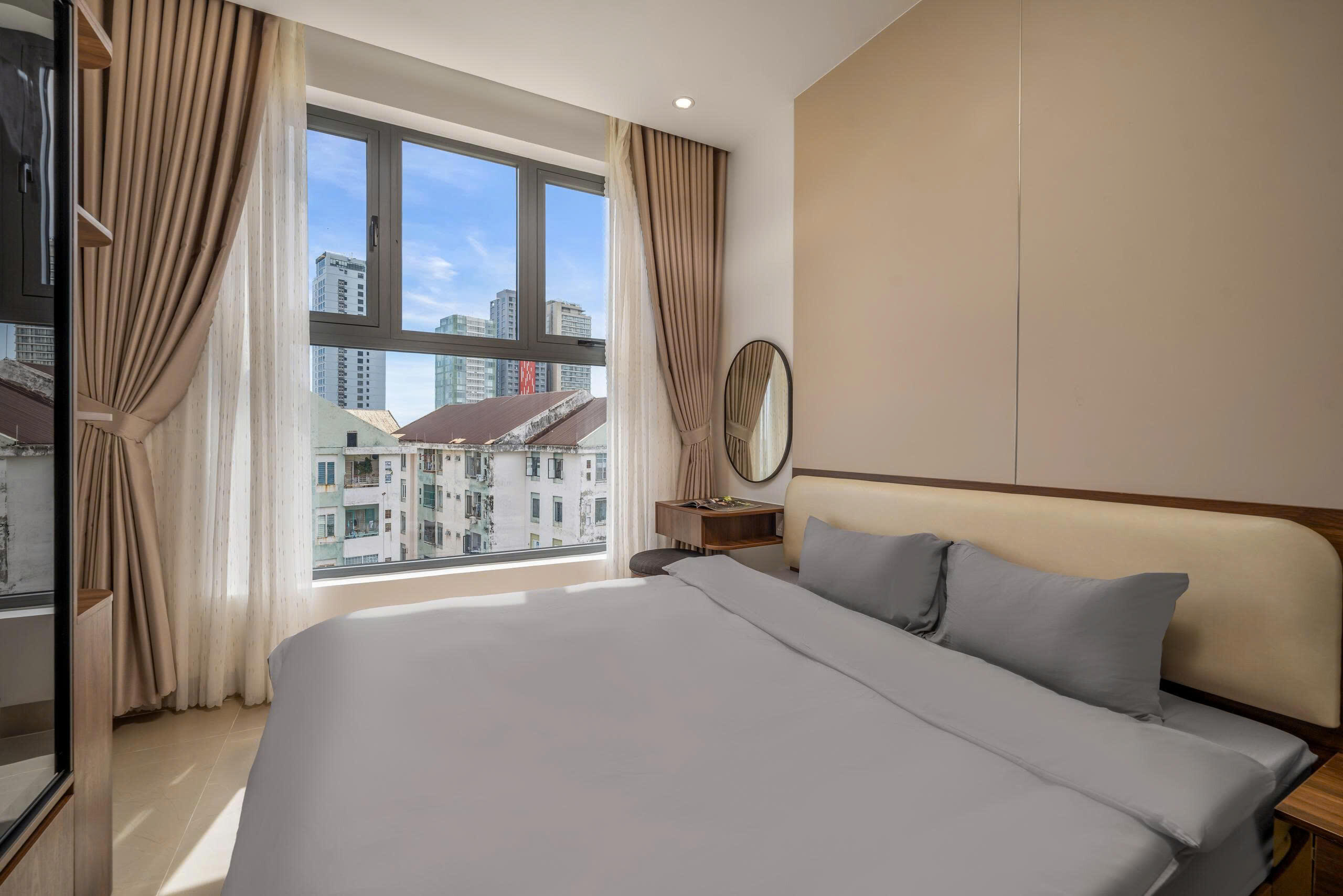 Modern 1-Bedroom Apartment Just 300m from the Beach in Son Tra, Da Nang