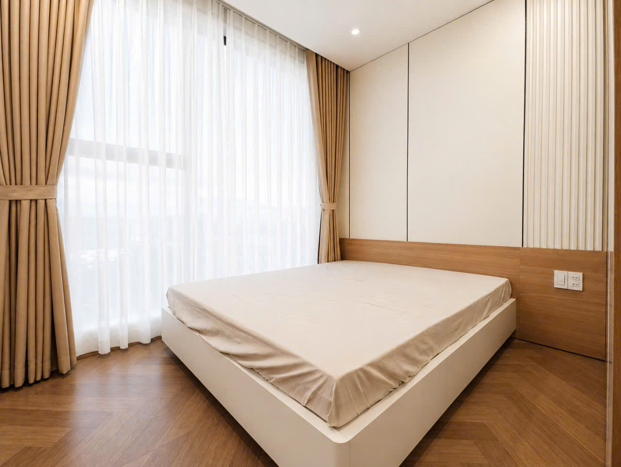 Elegant 2-Bedroom Apartment at Panoma 2 with a Bright City & River Lifestyle