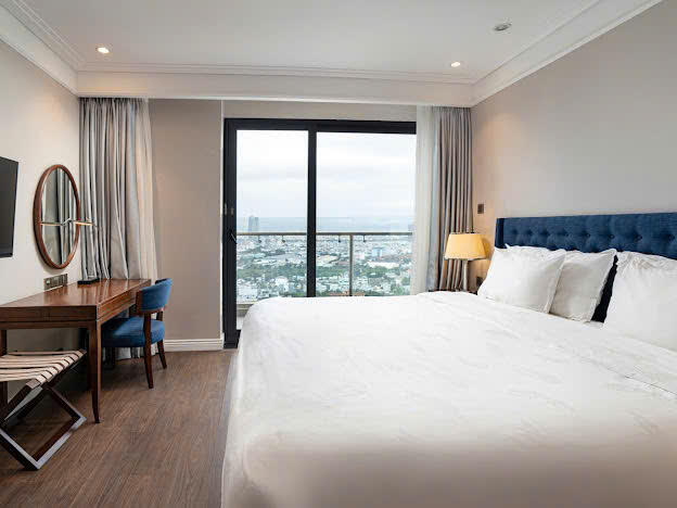 Elegant 1-Bedroom Apartment with Panoramic City View at Altara Suites 