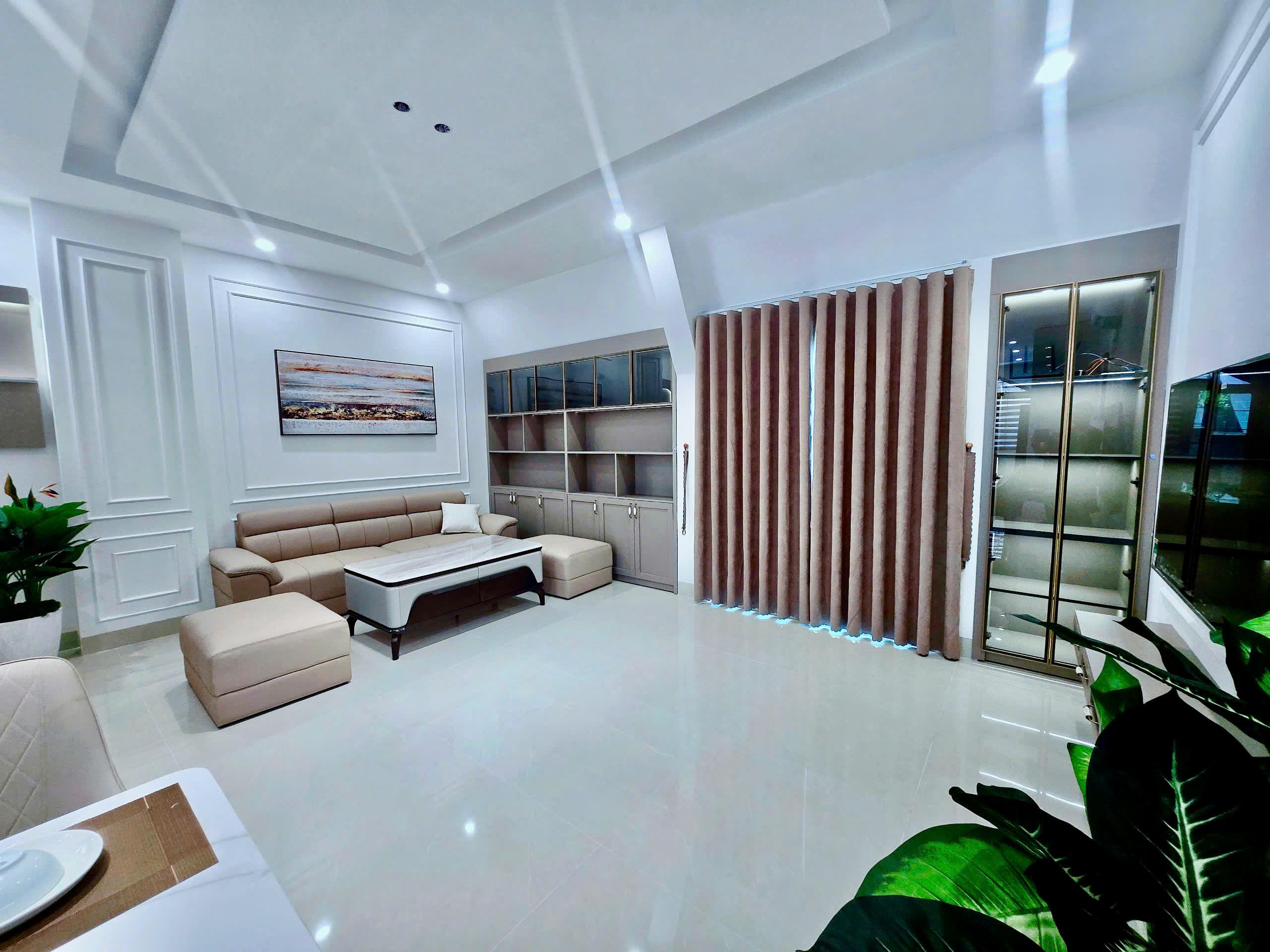 4-Bedroom Luxury Villa | Private Elevator & En-Suite Bedrooms