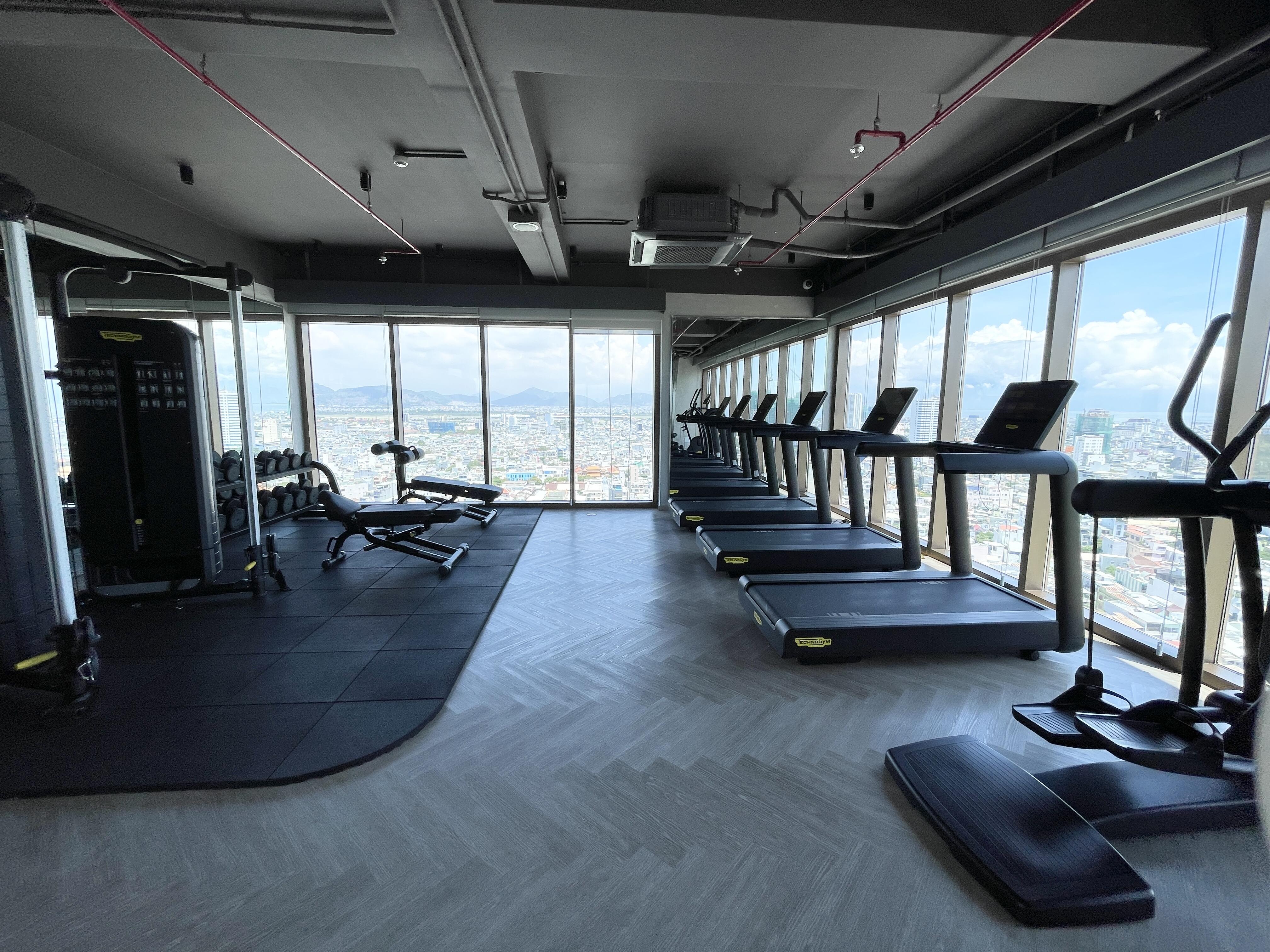 Luxury Duplex Penthouse at Filmore - 4 Bedrooms