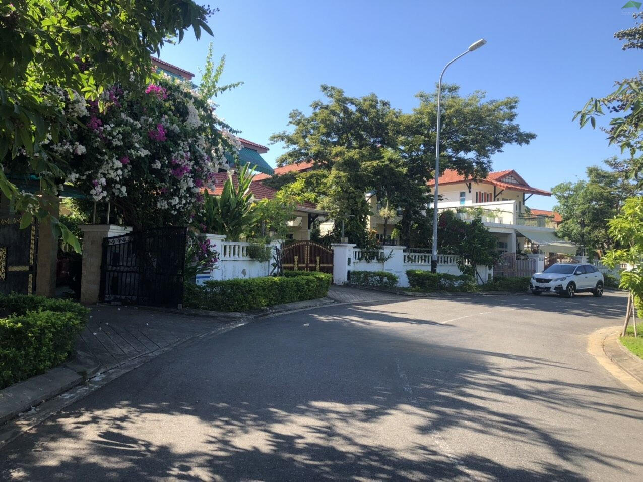 Euro Village Bang Lang 3 Villa, Road width 10.5m.
