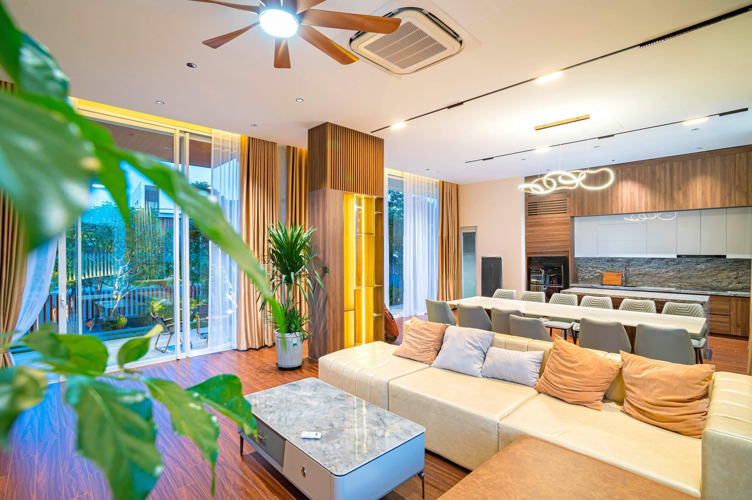 For Sale: Phú Mỹ An villa, newly completed with 100% modern style.