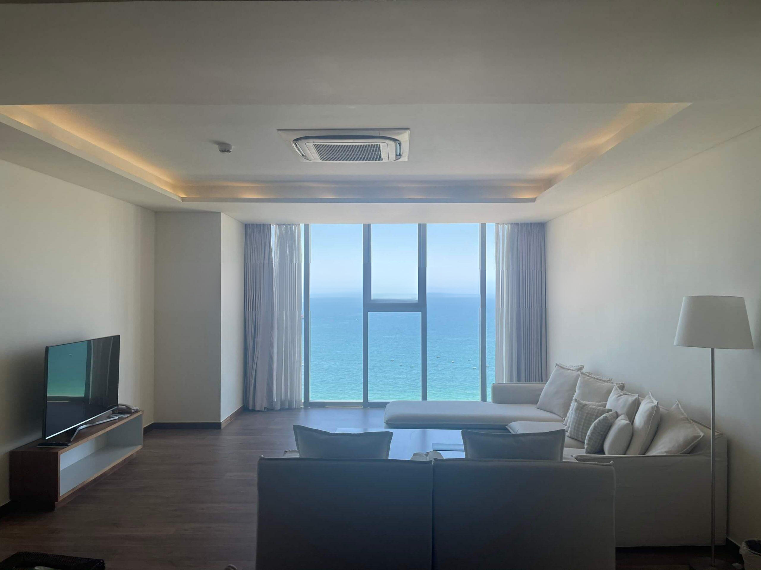 For sale: ALaCarte apartment, 2 bedrooms, direct ocean view in Đà Nẵng.
