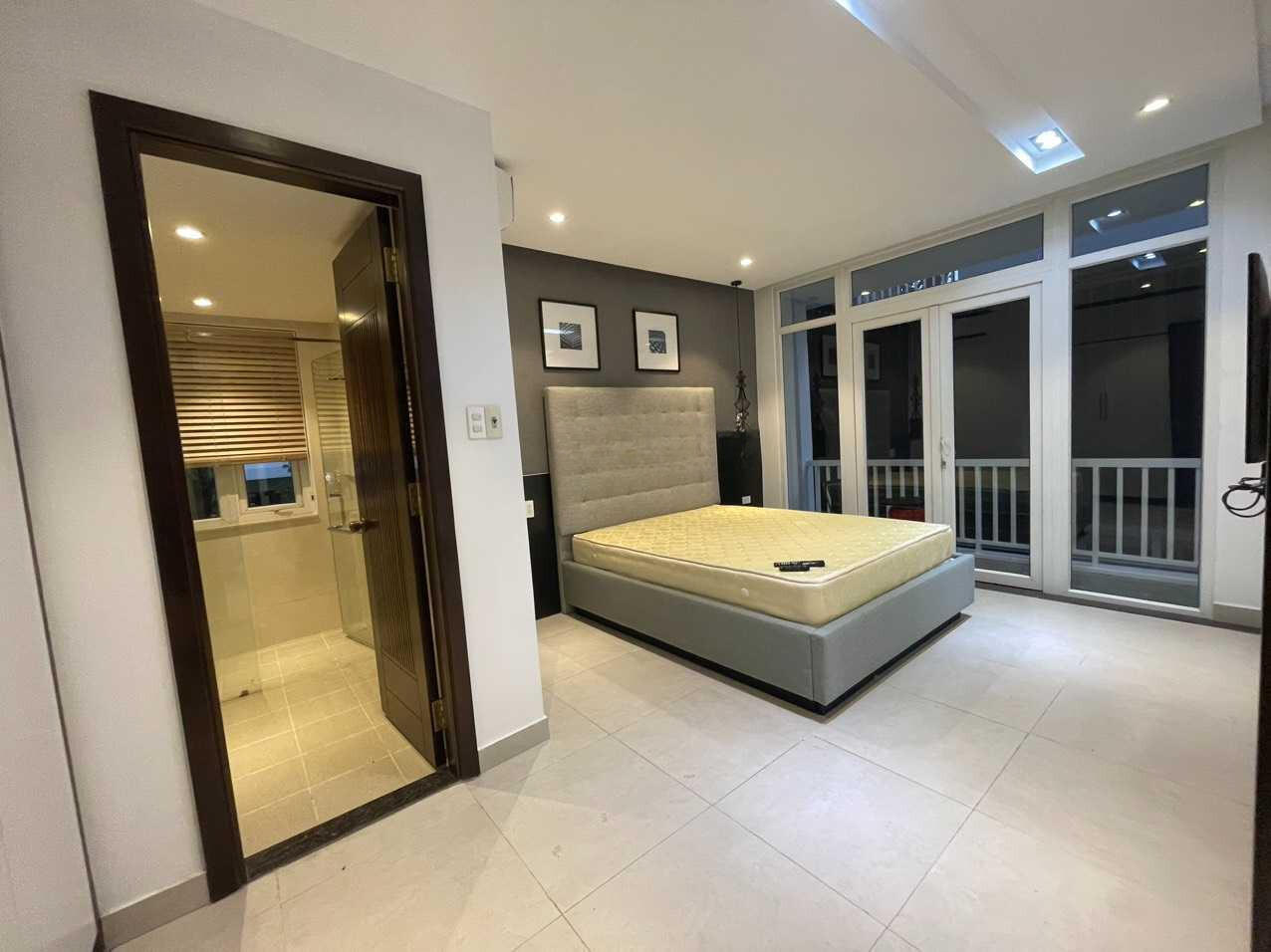 Euro Village Bang Lang 3 Villa, Road width 10.5m.