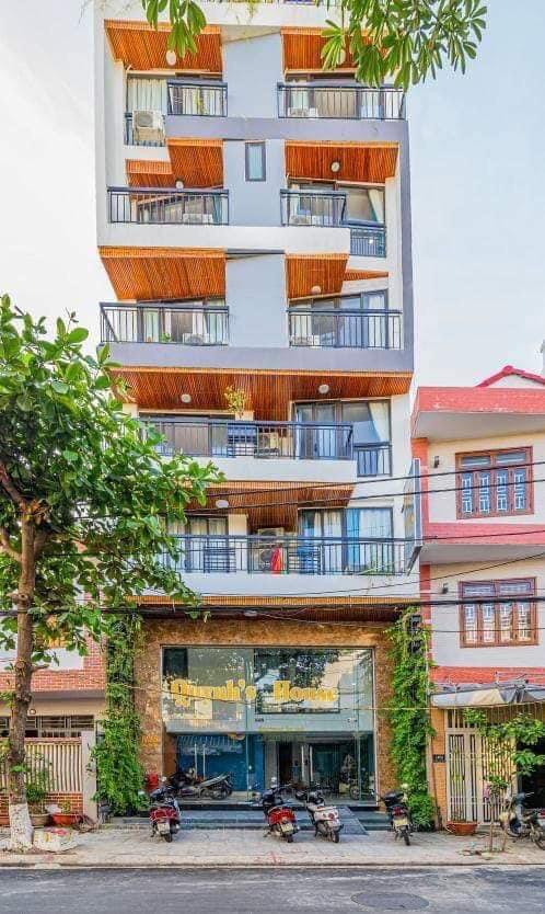 Apartment building for sale, 9 floors, 21 rooms