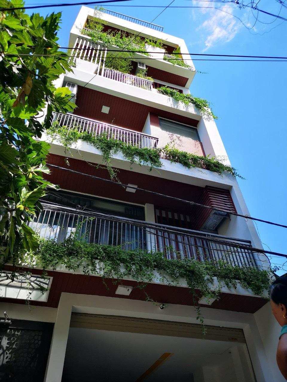 6-story apartment building for sale, beautifully located next to the Beach - Son Tra - Da Nang.
