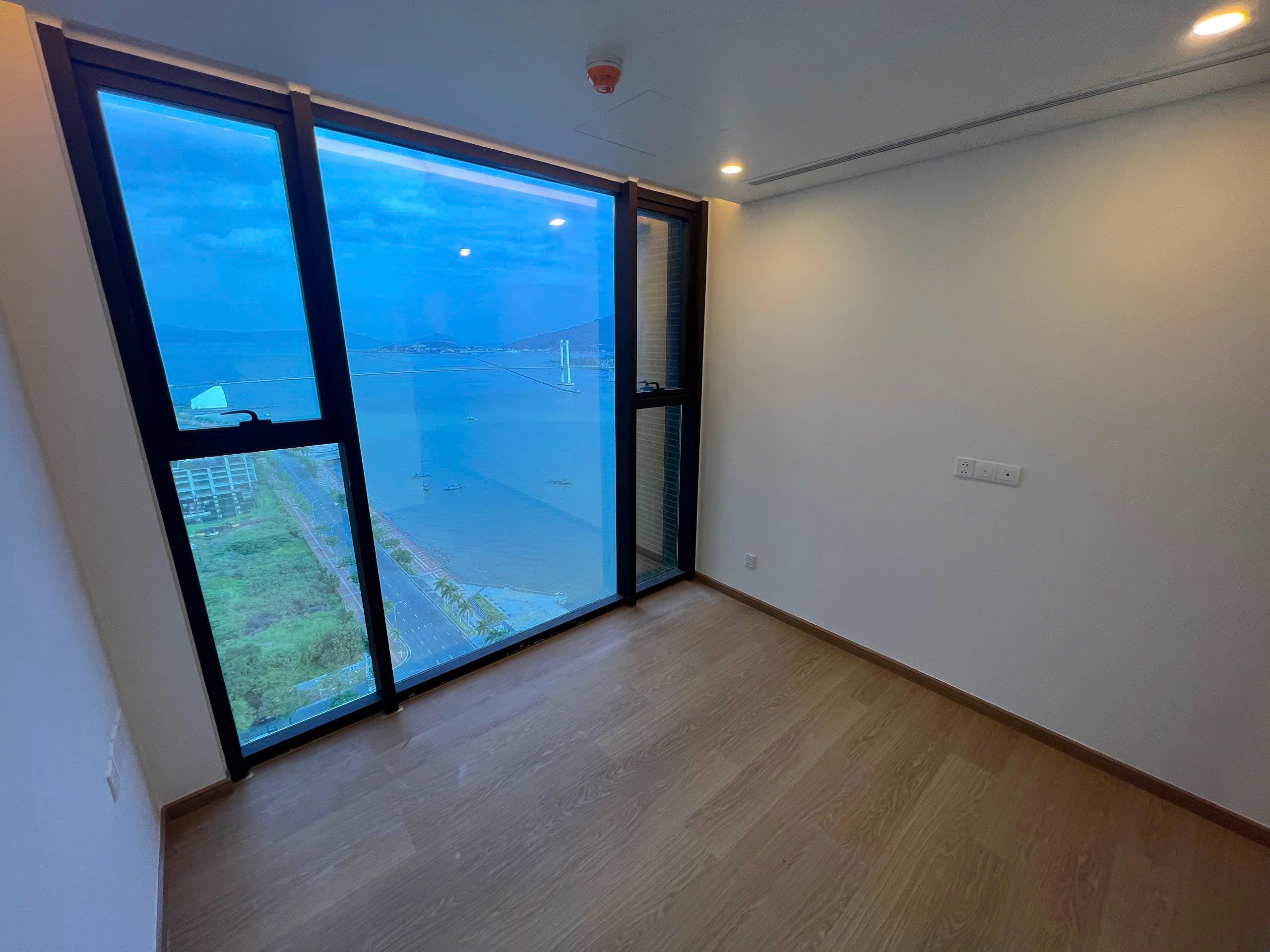  2-bedroom apartment for sale at SamTower 