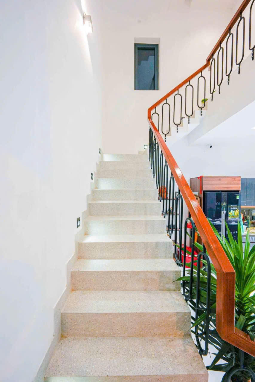 Viet Villa Phan Ba ​​Vanh for rent 