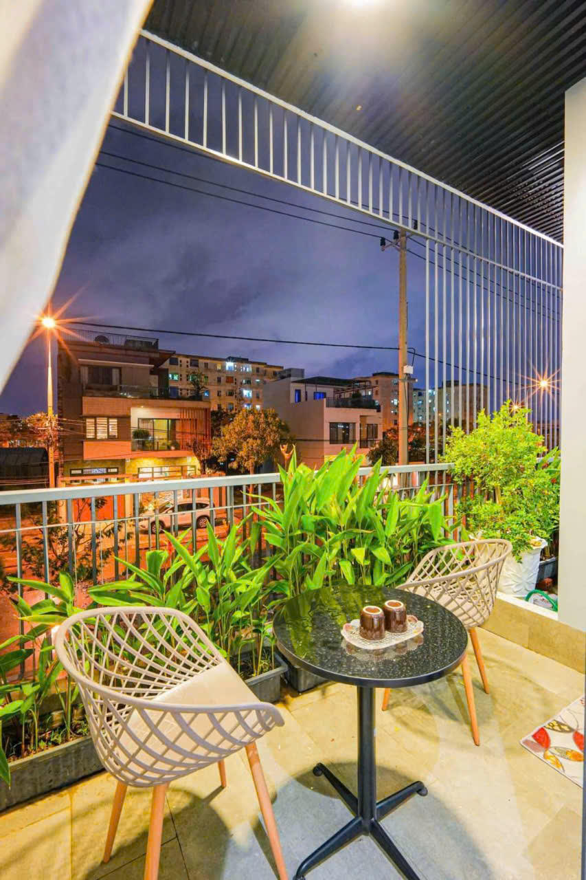 Viet Villa Phan Ba Vanh for rent