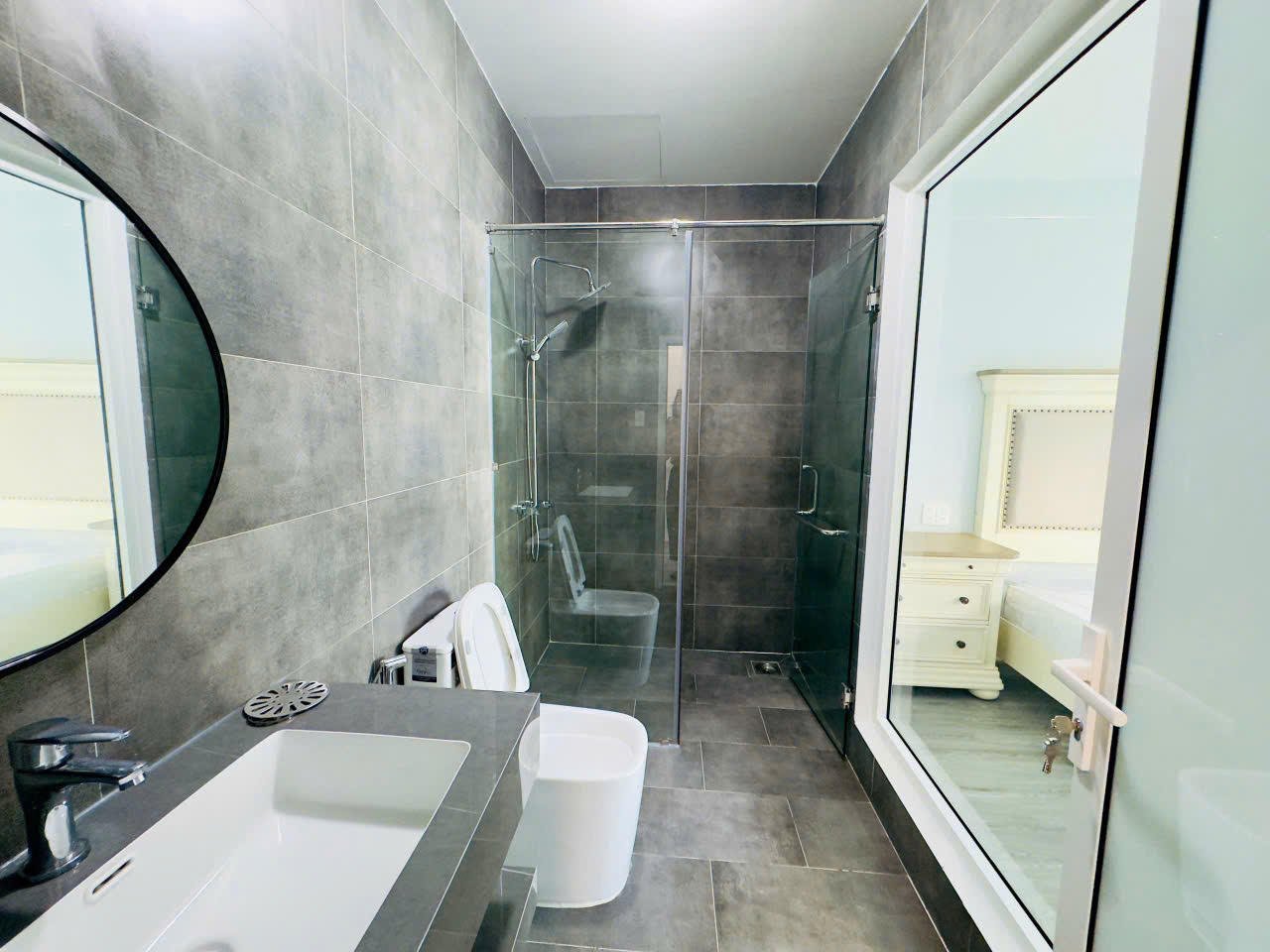 Modern Home for Long-Term Rent