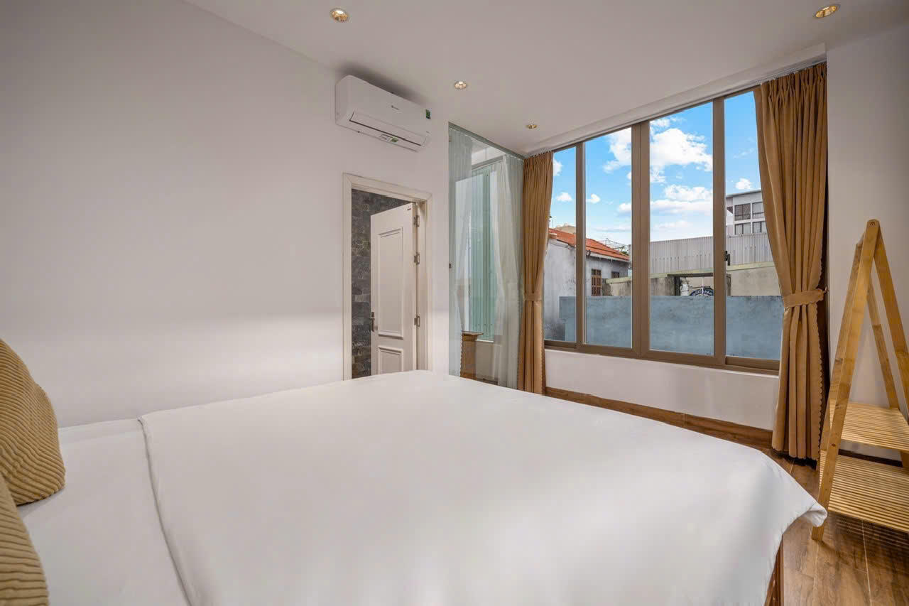 Luxury villa near Pham Van Dong beach - 4 bedrooms