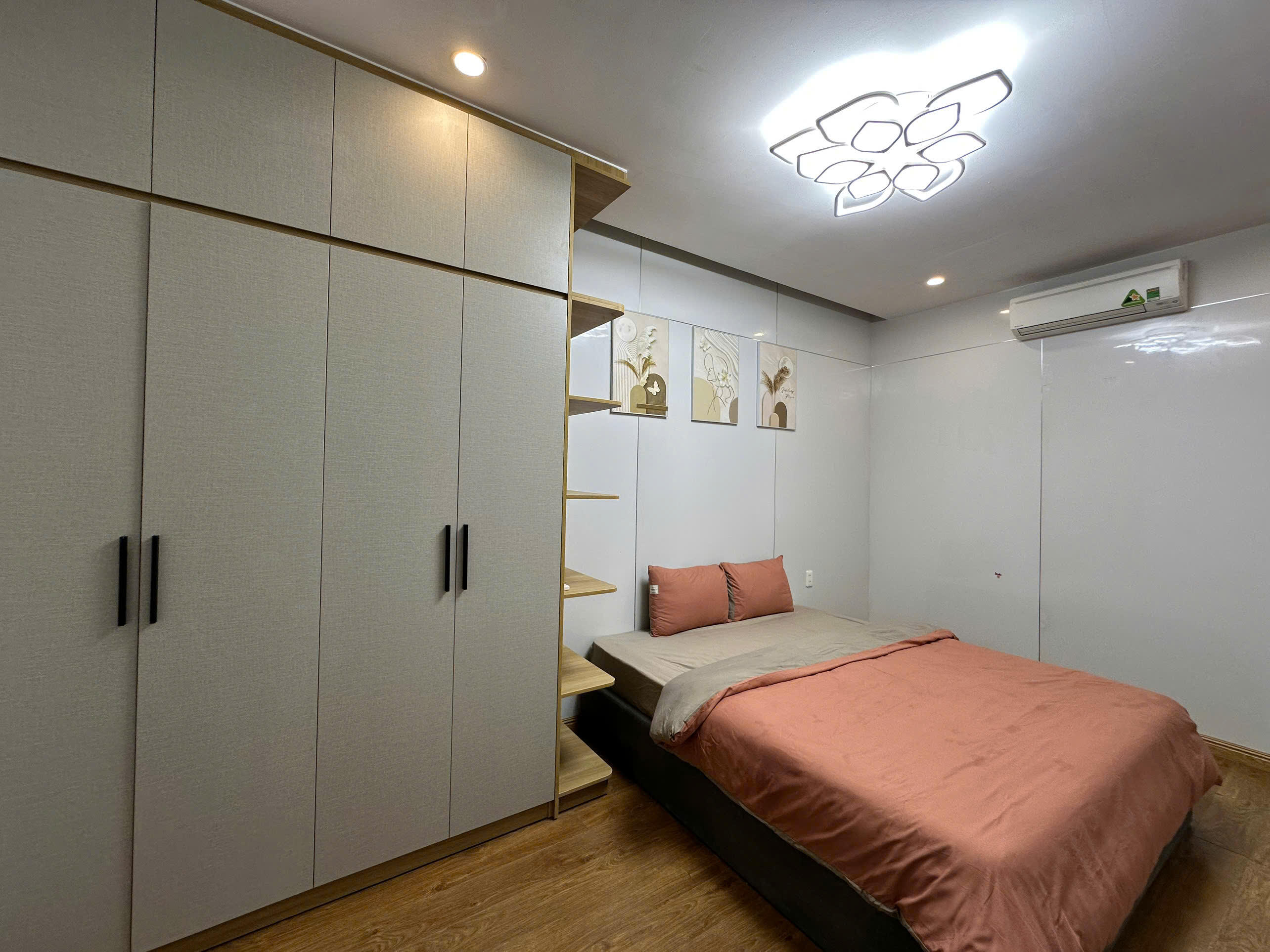 Three-Storey House for Rent on Dam Phuong Street, Ngu Hanh Son