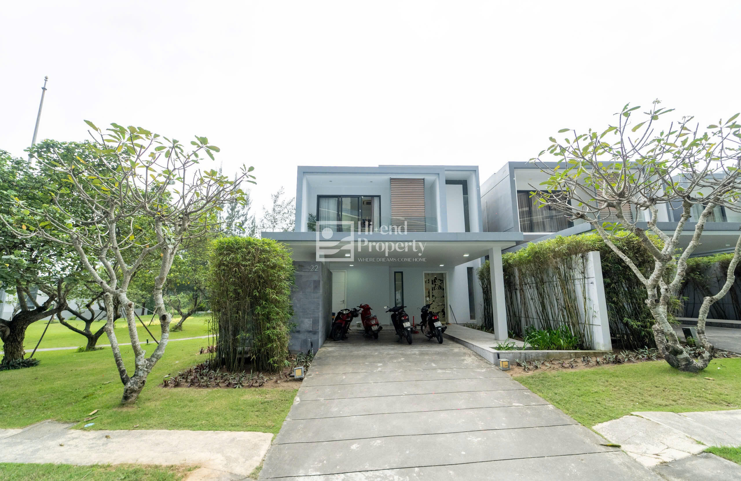 The Point Villa two-storey villas with private pools and stunning gardens.