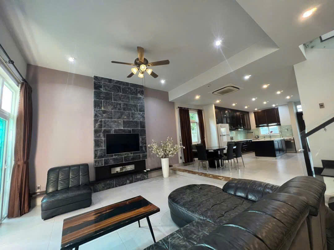 Phuc Loc Vien for rent comfort 4 bedrooms