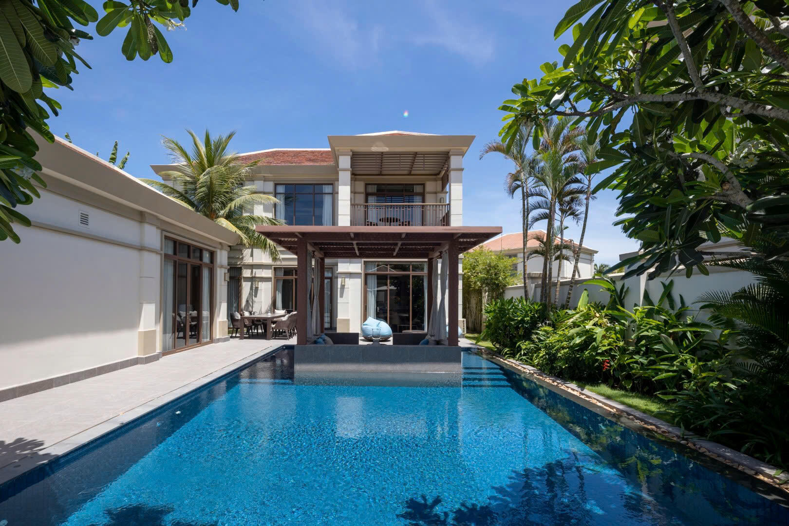 Fusion Villa - a high-end 5-bedroom resort villa in Da Nang