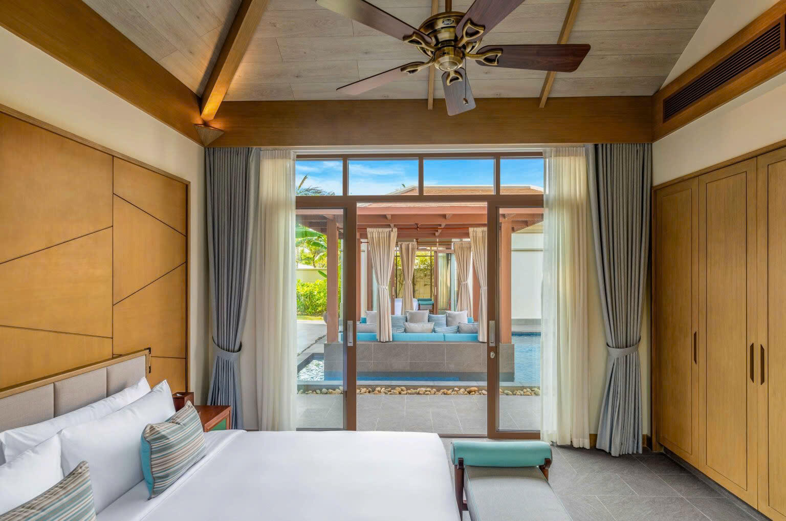 Fusion Villa - a high-end 5-bedroom resort villa in Da Nang