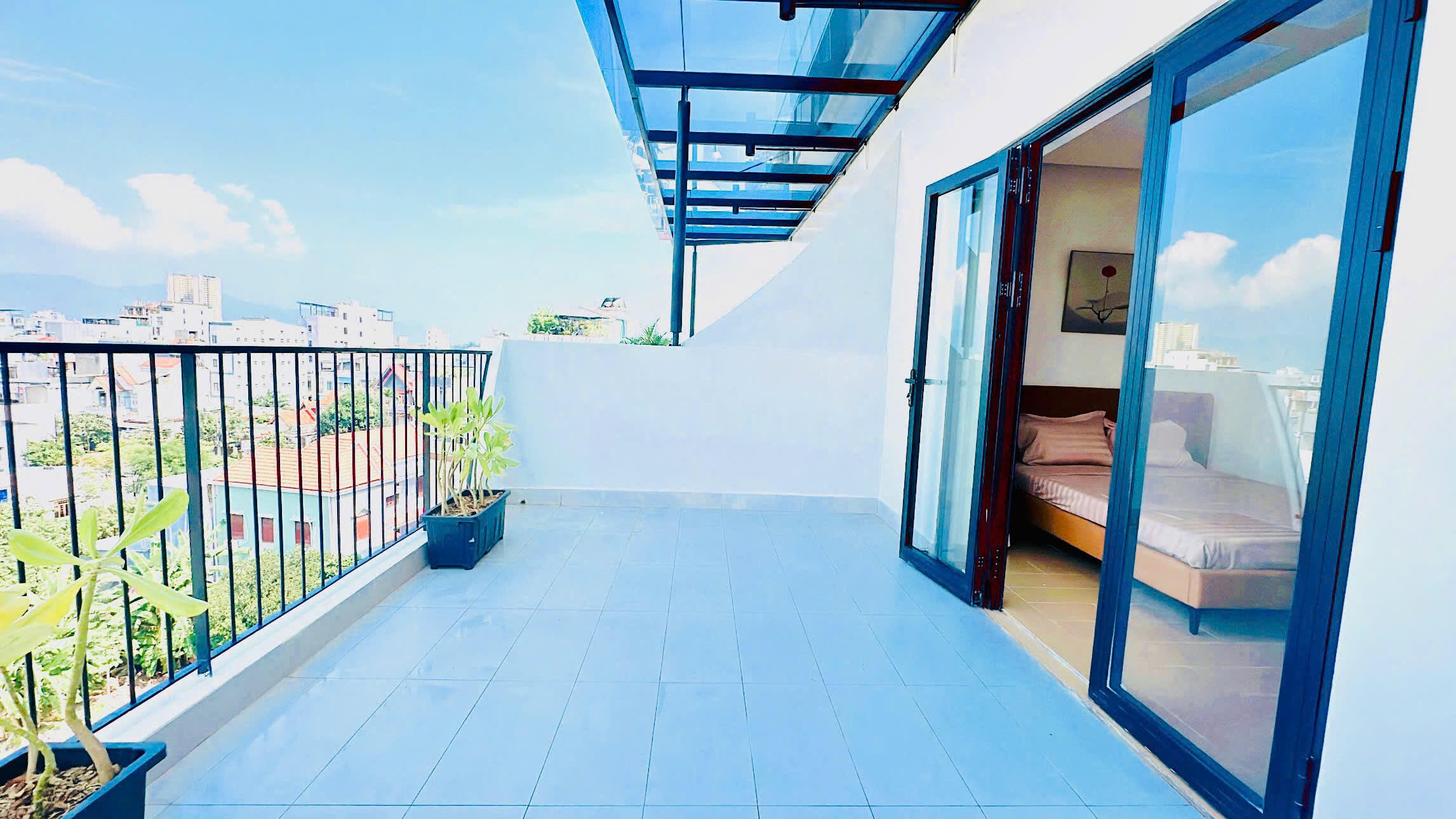 Modern 1-Bedroom Apartment - A Fresh Living Space in Ngu Hanh Son, Da Nang