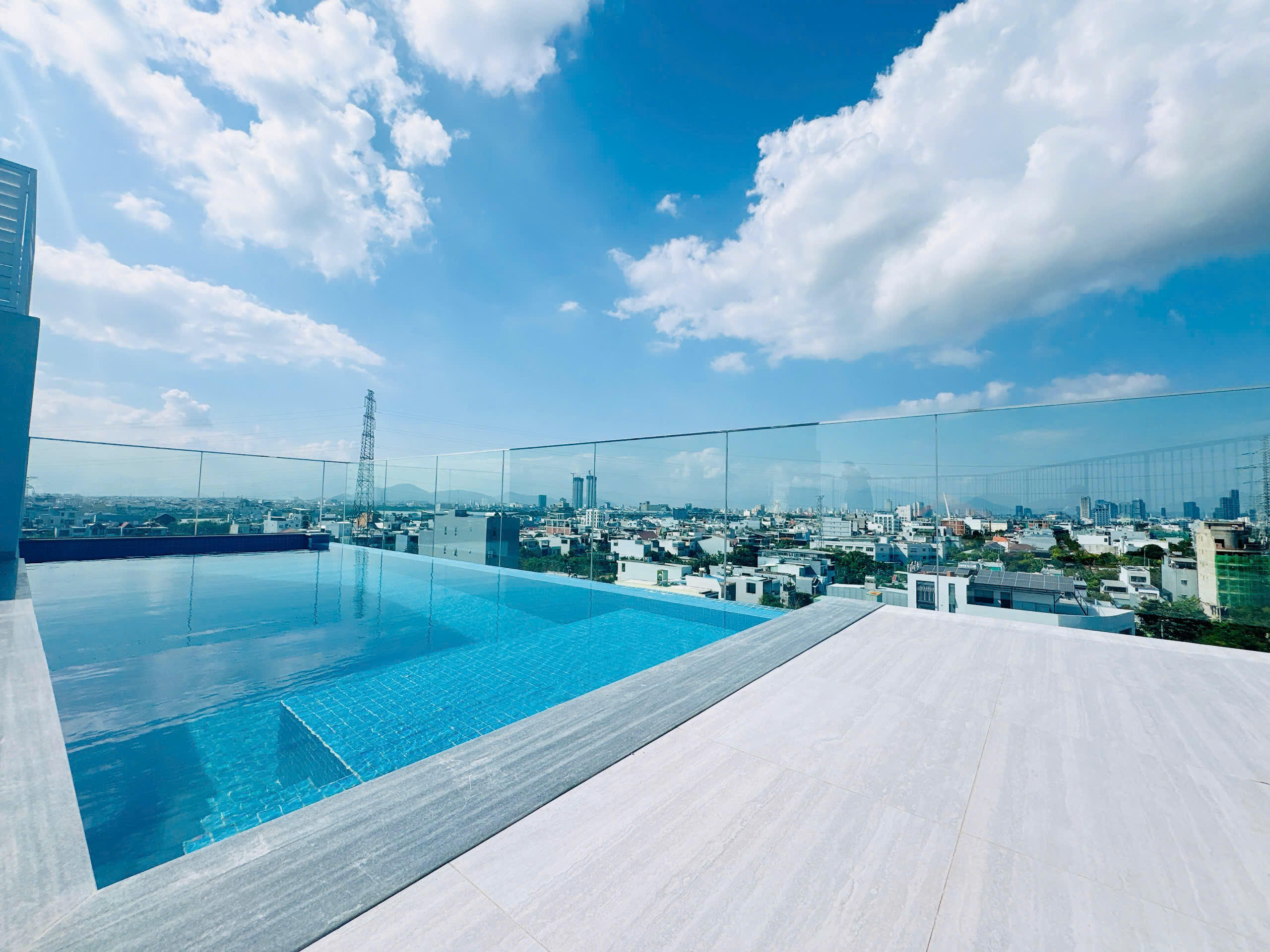 Modern 1-Bedroom Apartment - A Fresh Living Space in Ngu Hanh Son, Da Nang